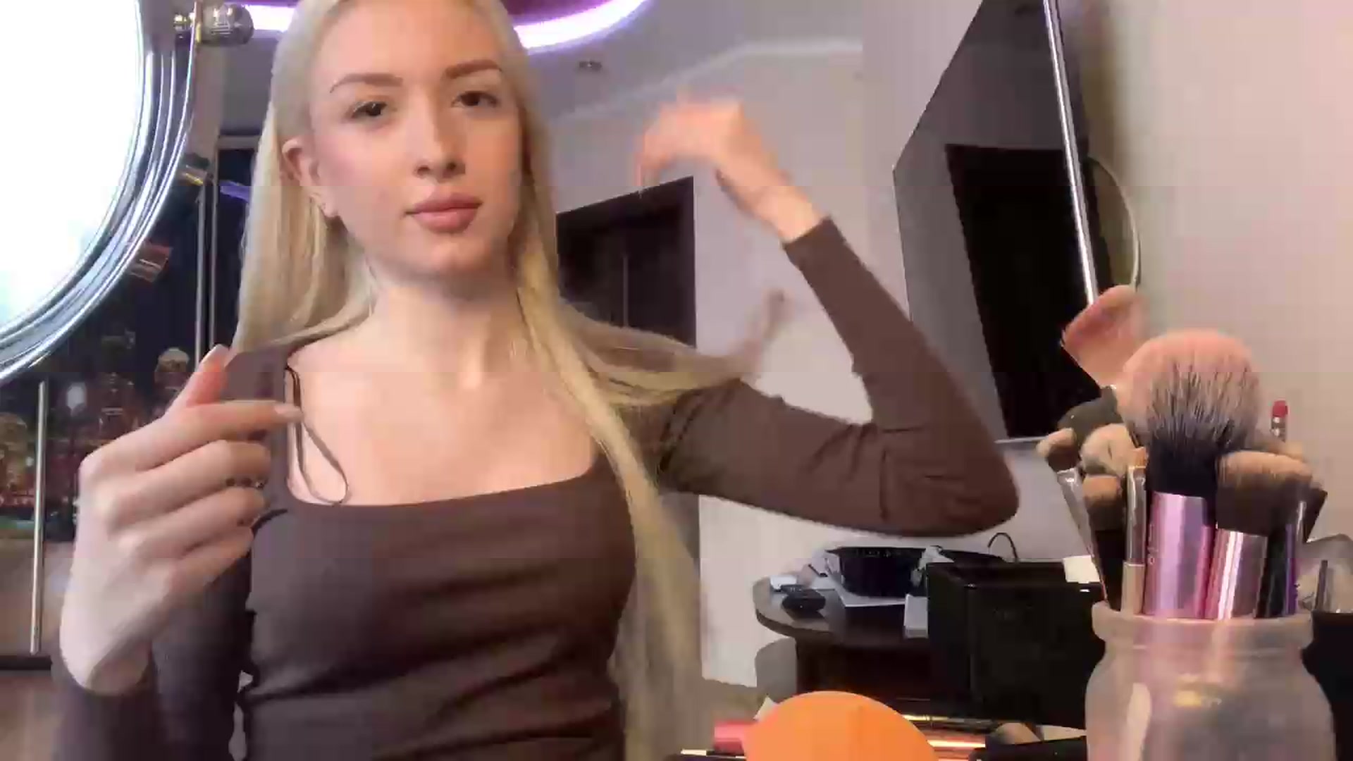 Gallery image thumbnail from SyndyRein's myfreecams stream on, 05/28/2026, 13:03 image 12 of 20