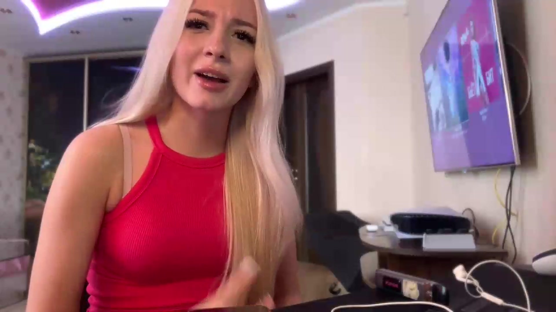 Gallery image thumbnail from SyndyRein's myfreecams stream on, 06/04/2026, 11:41 image 6 of 20