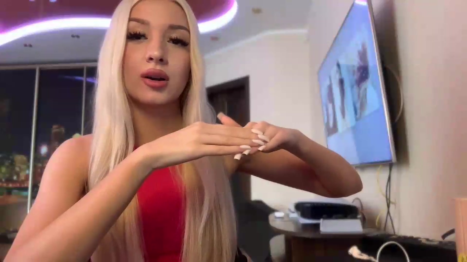 Gallery image thumbnail from SyndyRein's myfreecams stream on, 06/04/2026, 11:41 image 17 of 20