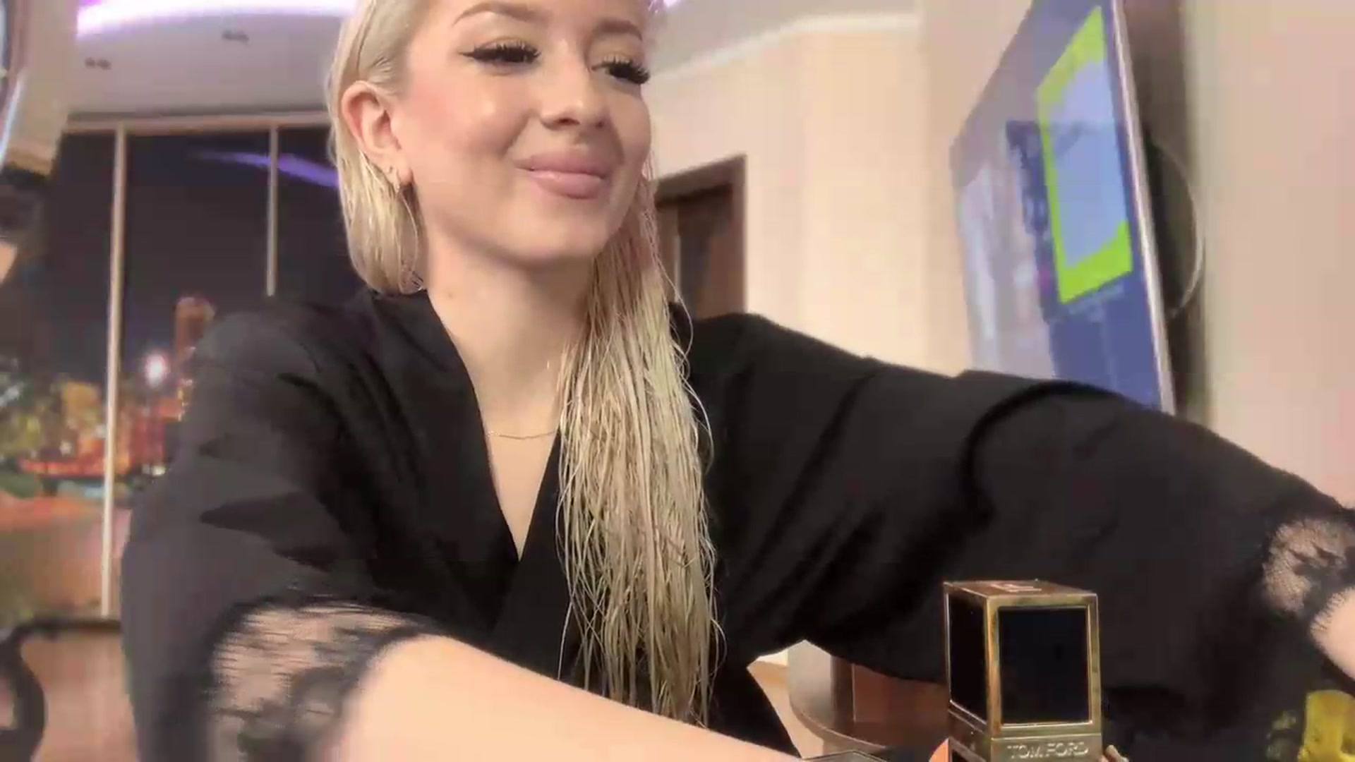 Gallery image thumbnail from SyndyRein's myfreecams stream on, 06/08/2026, 13:00 image 15 of 20