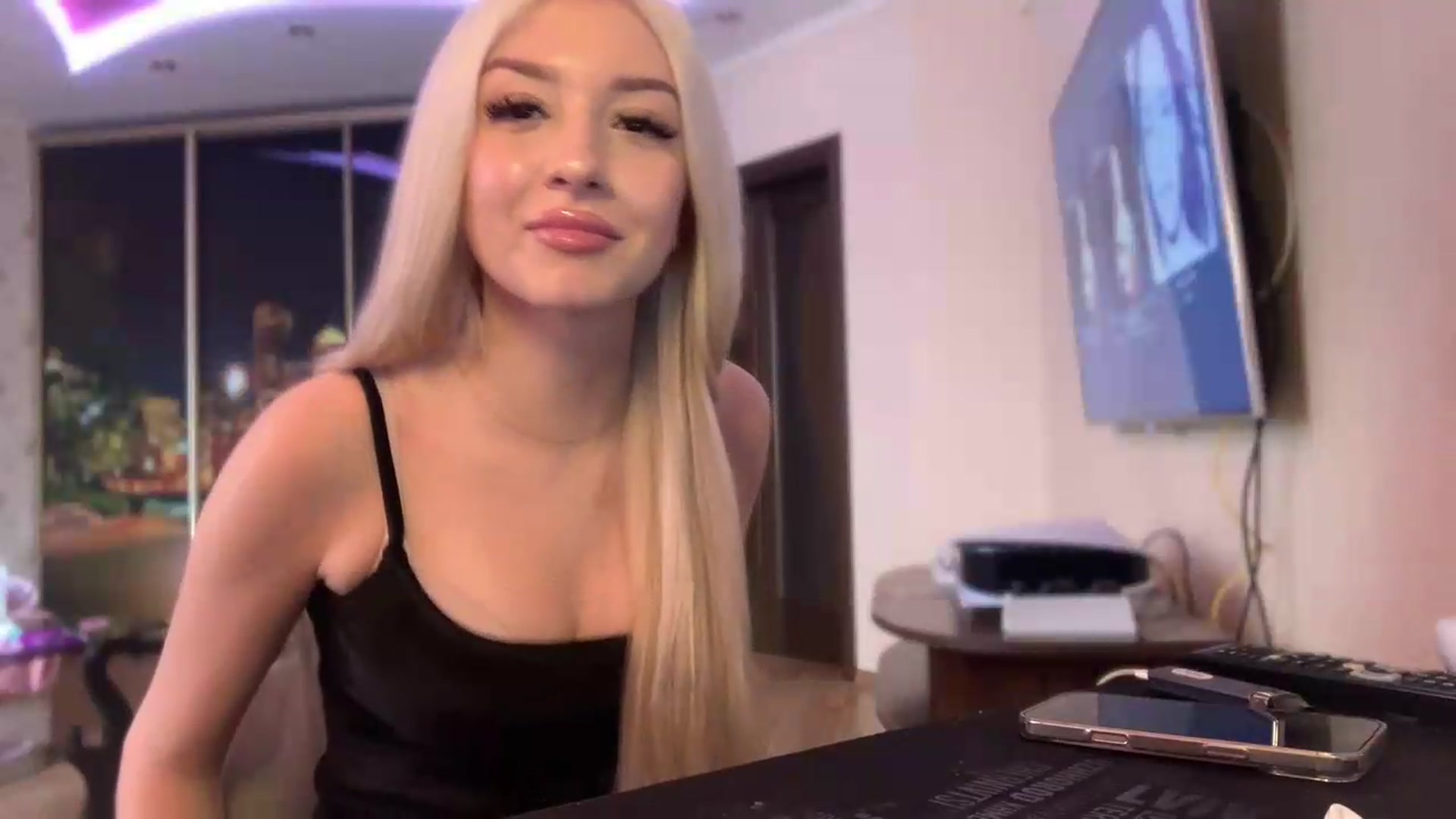 Gallery image thumbnail from SyndyRein's myfreecams stream on, 06/09/2026, 10:26 image 4 of 20