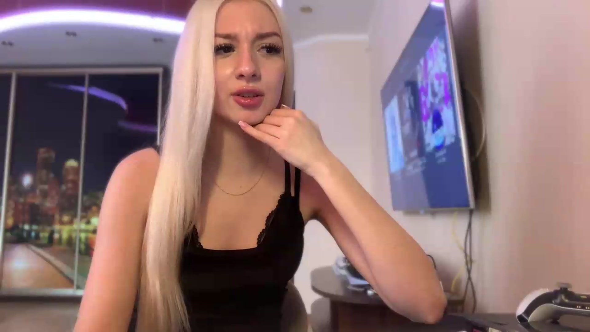 Gallery image thumbnail from SyndyRein's myfreecams stream on, 06/15/2026, 09:55 image 20 of 20