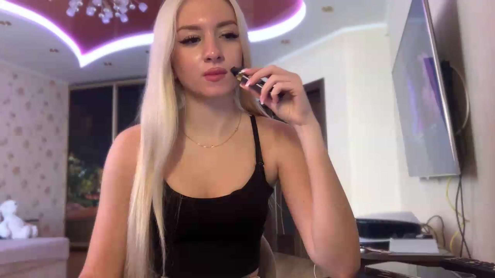 Gallery image thumbnail from SyndyRein's myfreecams stream on, 06/25/2026, 12:09 image 5 of 20