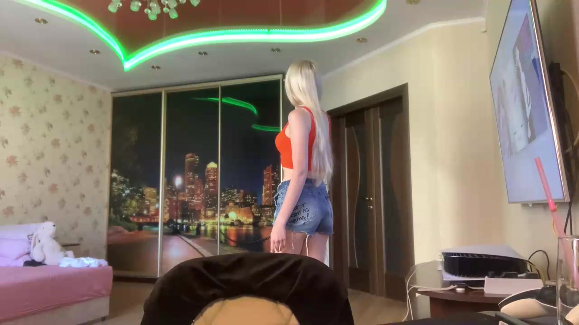 Gallery image thumbnail from SyndyRein's myfreecams stream on, 07/02/2026, 10:43 image 17 of 20