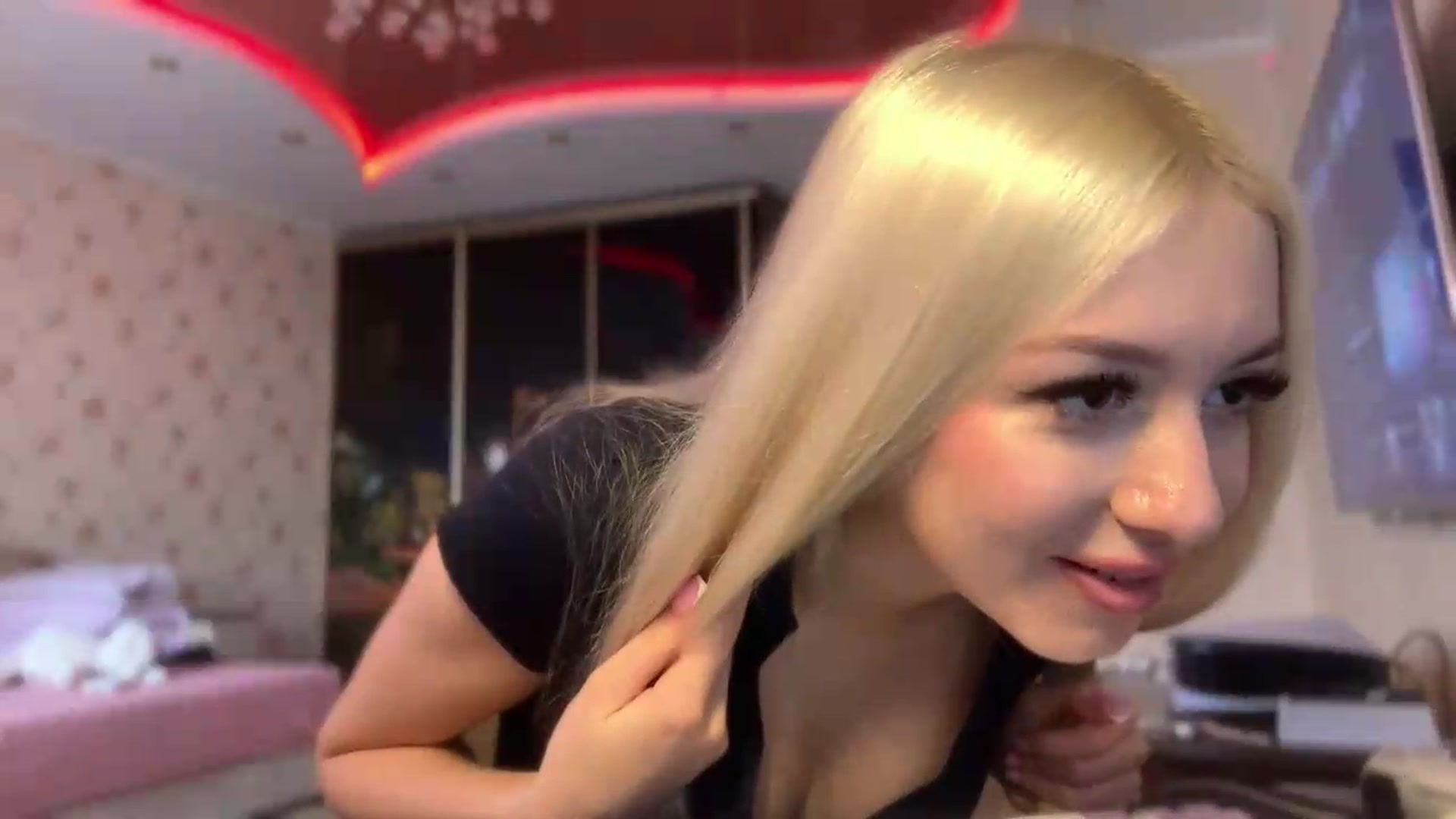 Gallery image thumbnail from SyndyRein's myfreecams stream on, 07/03/2026, 06:56 image 17 of 20