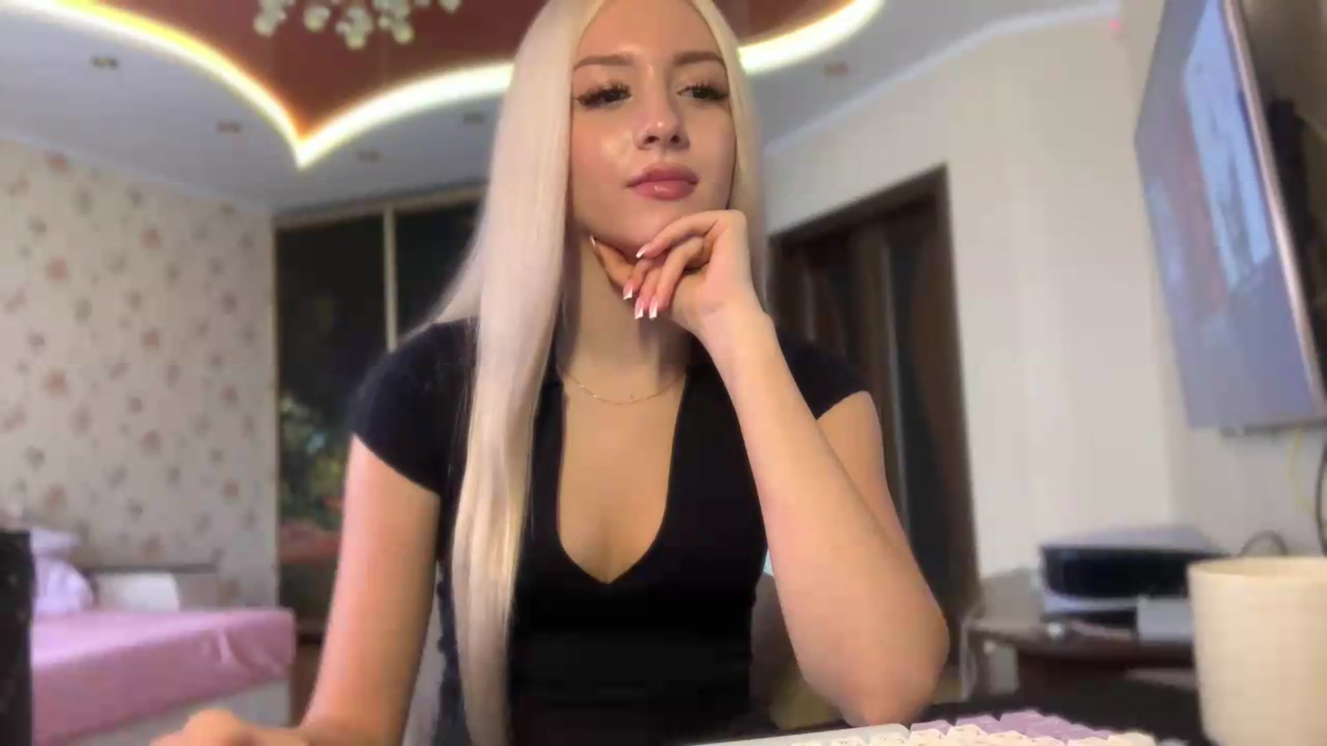 Gallery image thumbnail from SyndyRein's myfreecams stream on, 07/03/2026, 10:00 image 15 of 20