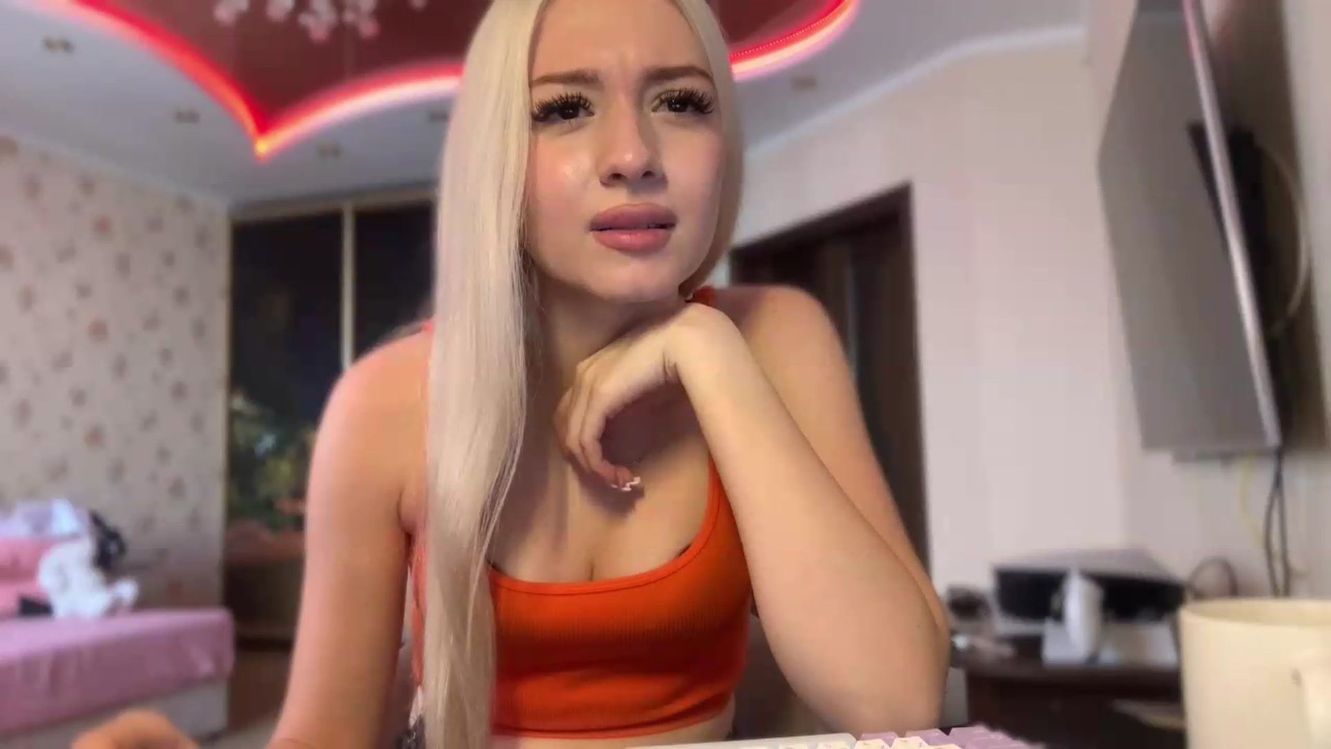 Gallery image thumbnail from SyndyRein's myfreecams stream on, 07/06/2026, 09:30 image 16 of 20