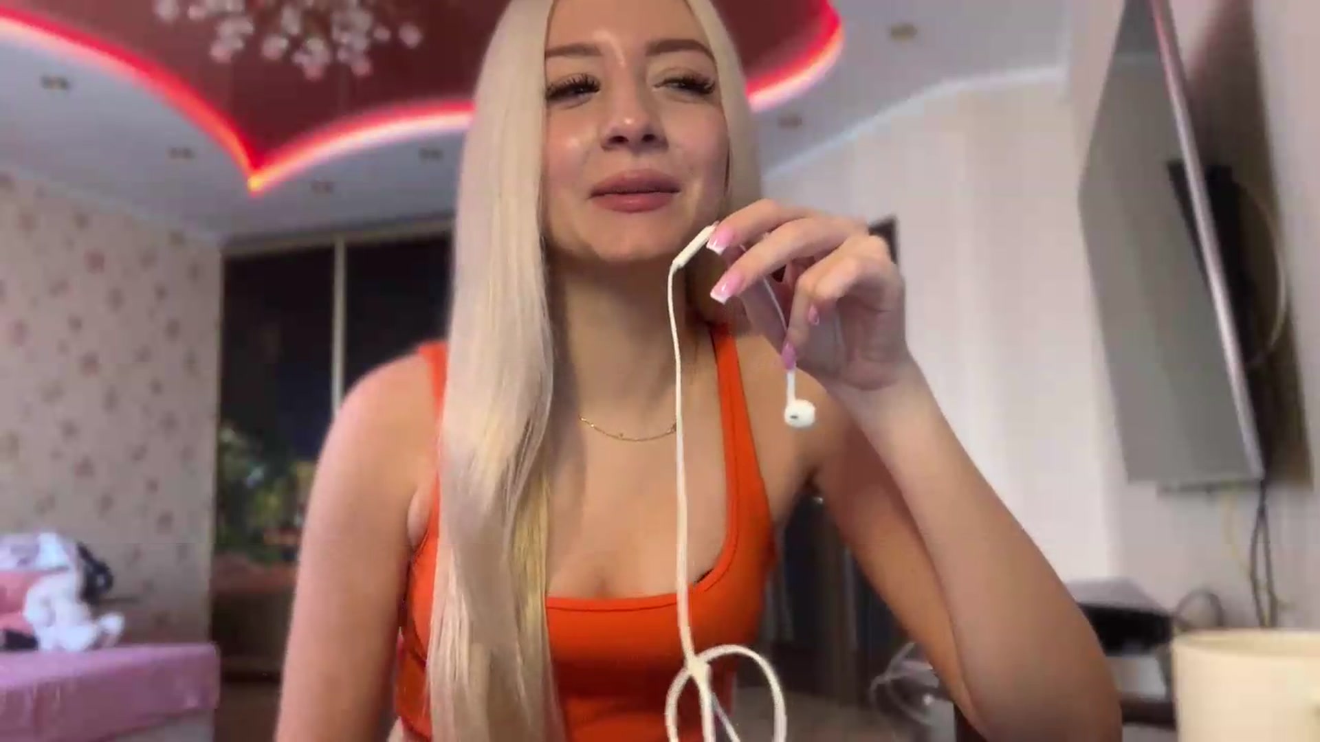 Gallery image thumbnail from SyndyRein's myfreecams stream on, 07/06/2026, 09:57 image 13 of 20