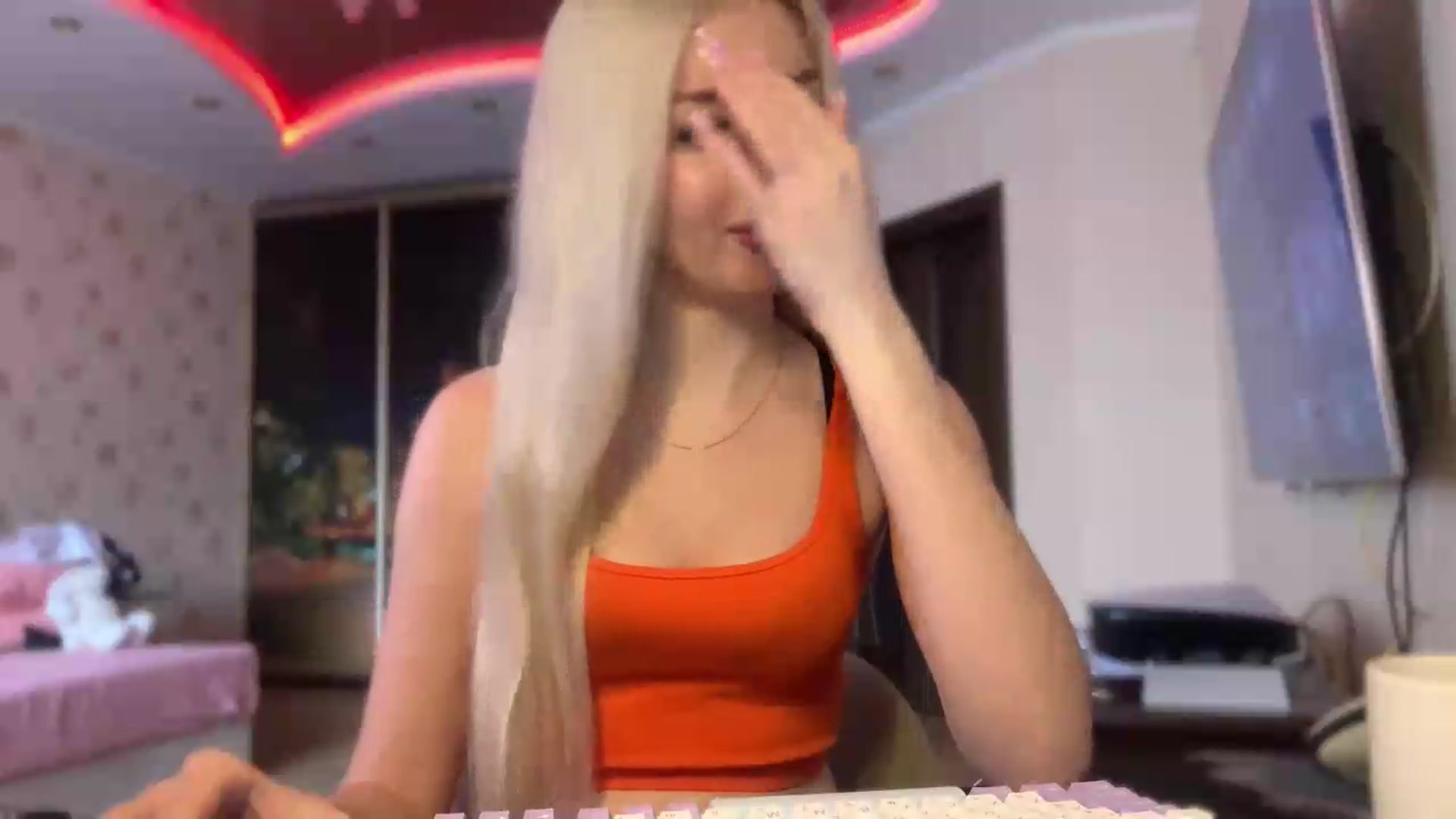 Gallery image thumbnail from SyndyRein's myfreecams stream on, 07/06/2026, 11:57 image 13 of 20