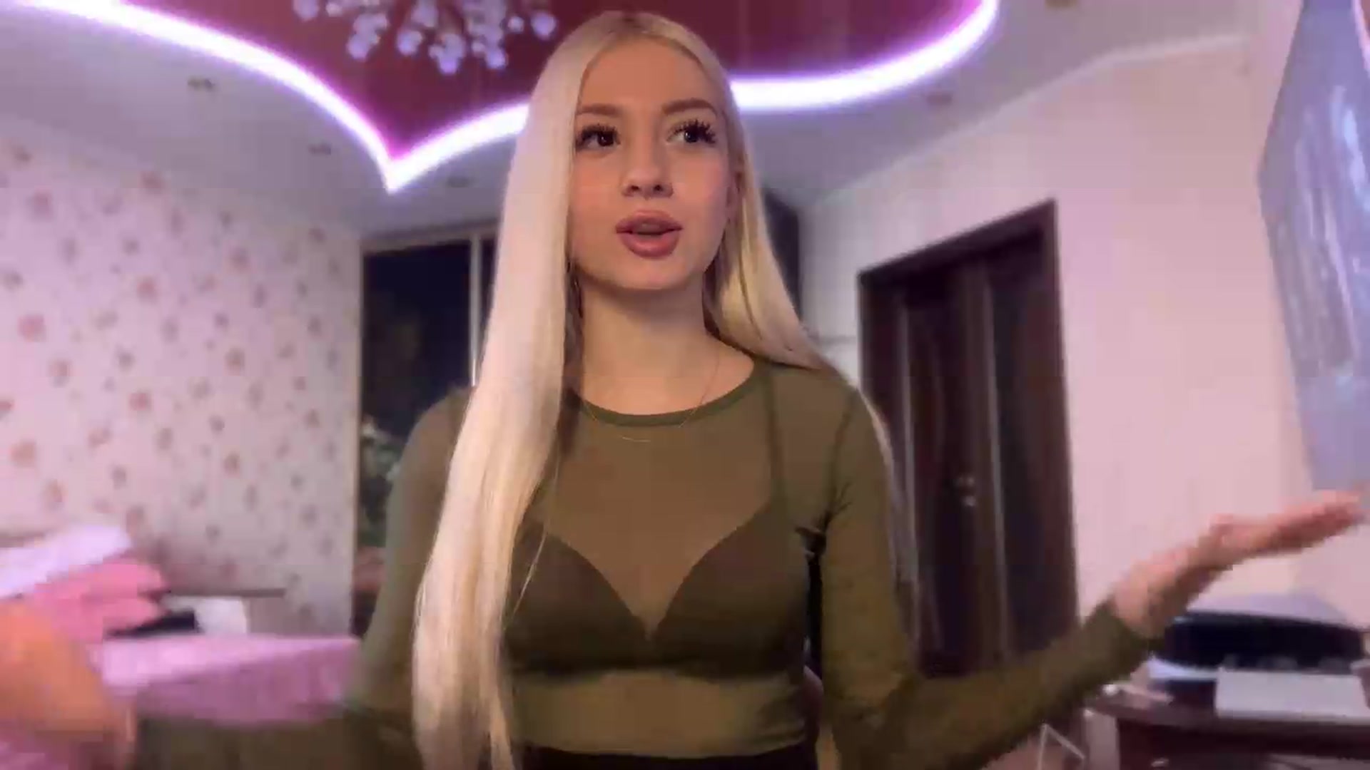 Gallery image thumbnail from SyndyRein's myfreecams stream on, 07/07/2026, 09:29 image 12 of 20