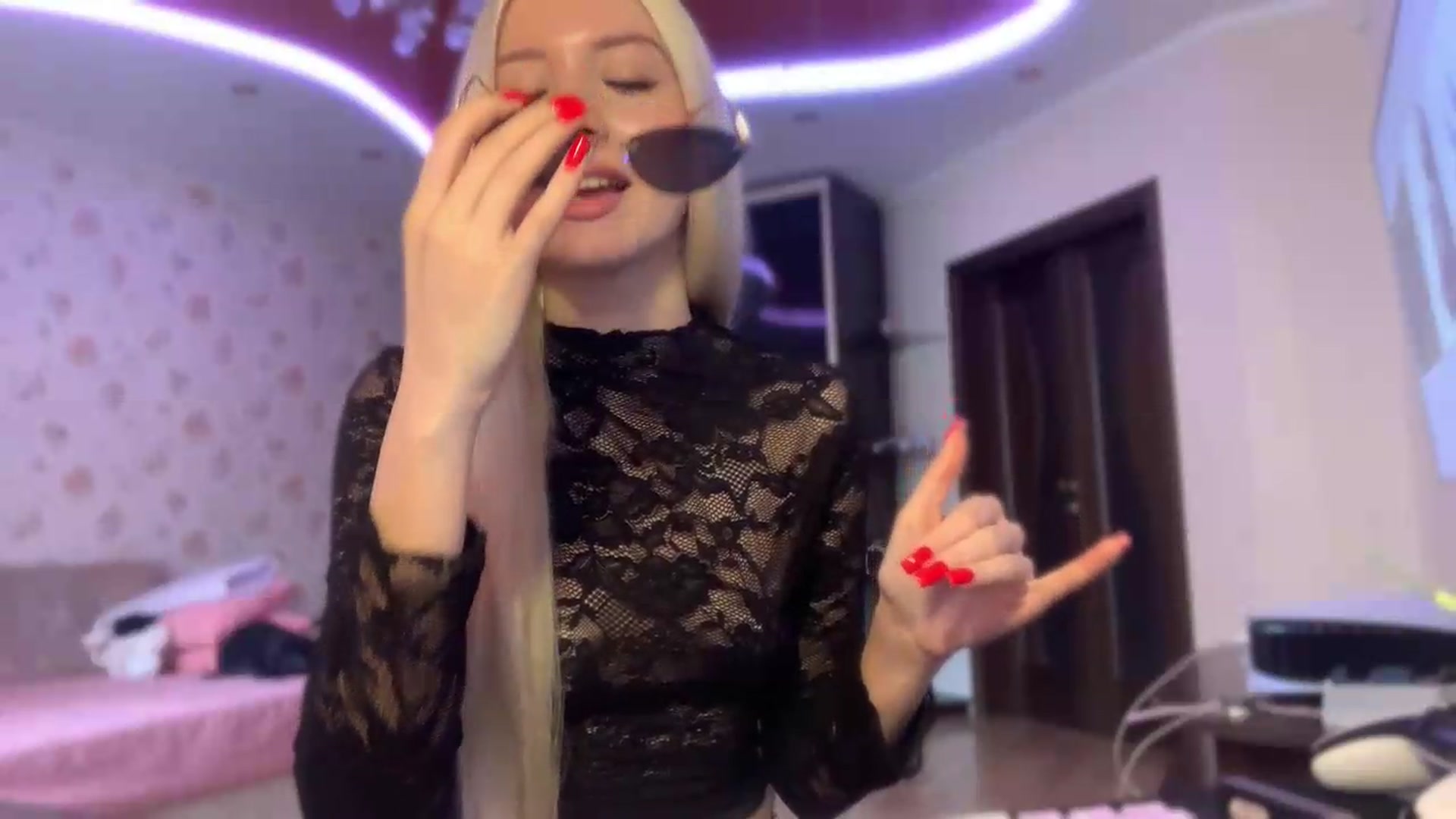 Gallery image thumbnail from SyndyRein's myfreecams stream on, 07/08/2026, 08:42 image 19 of 20