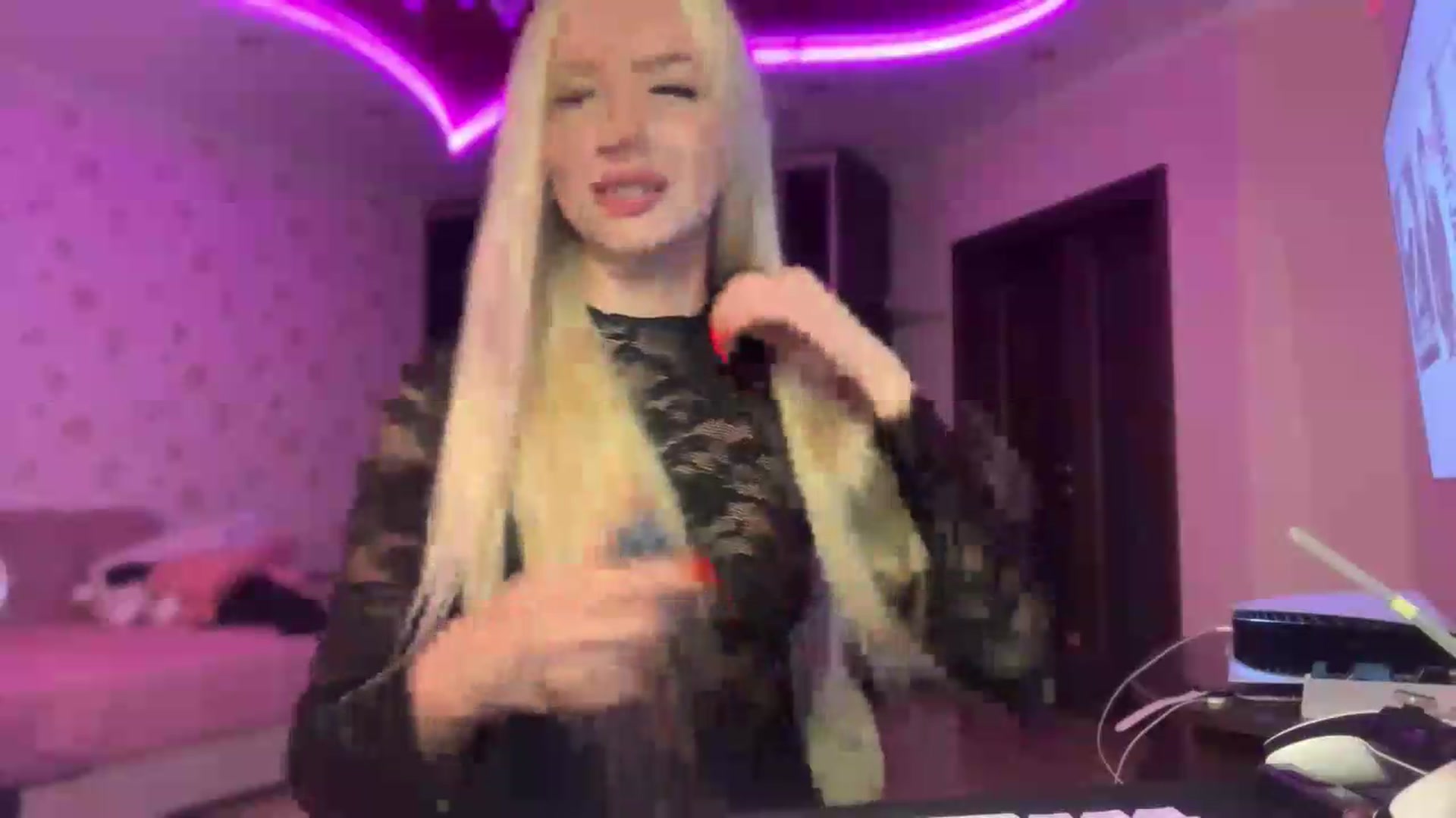 Gallery image thumbnail from SyndyRein's myfreecams stream on, 07/08/2026, 11:48 image 2 of 20