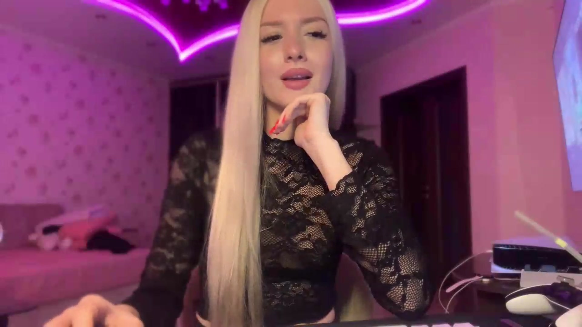 Gallery image thumbnail from SyndyRein's myfreecams stream on, 07/08/2026, 11:48 image 7 of 20