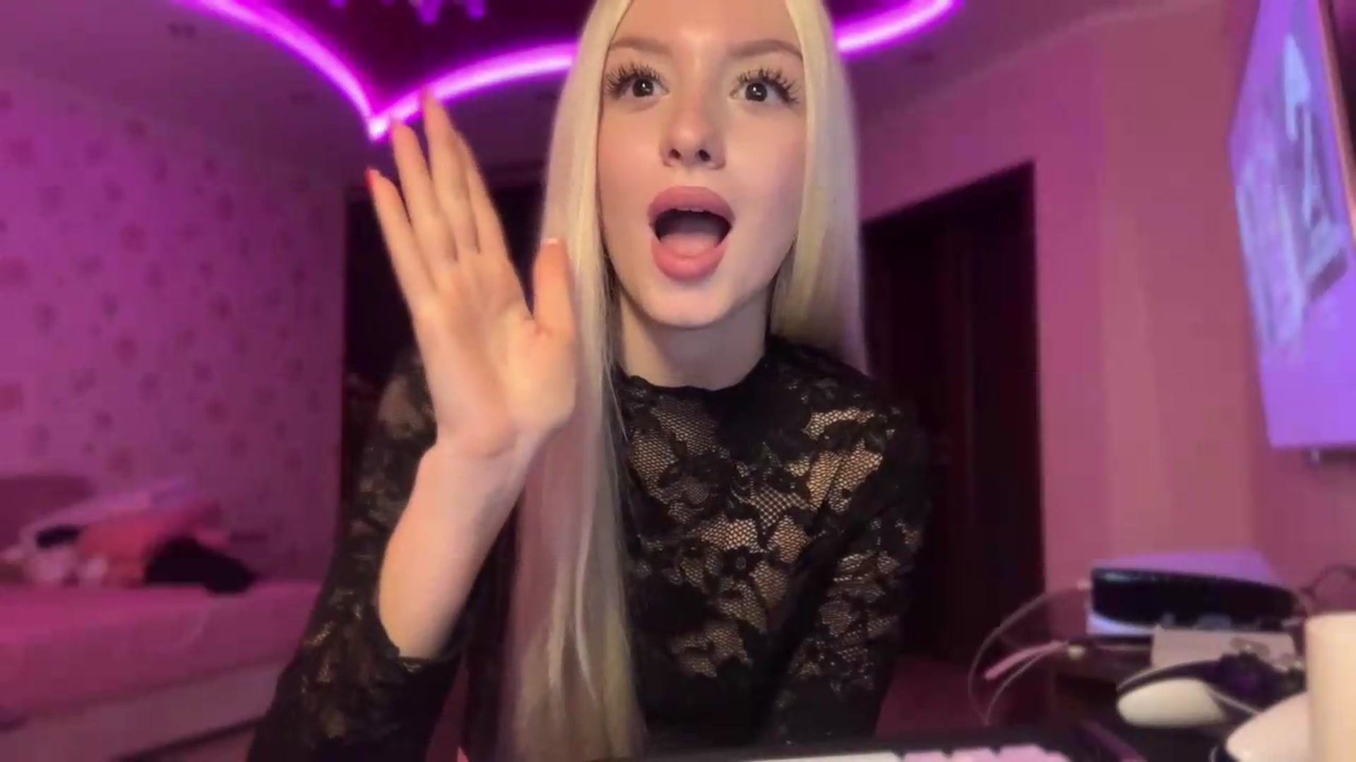 Gallery image thumbnail from SyndyRein's myfreecams stream on, 07/08/2026, 12:08 image 20 of 20