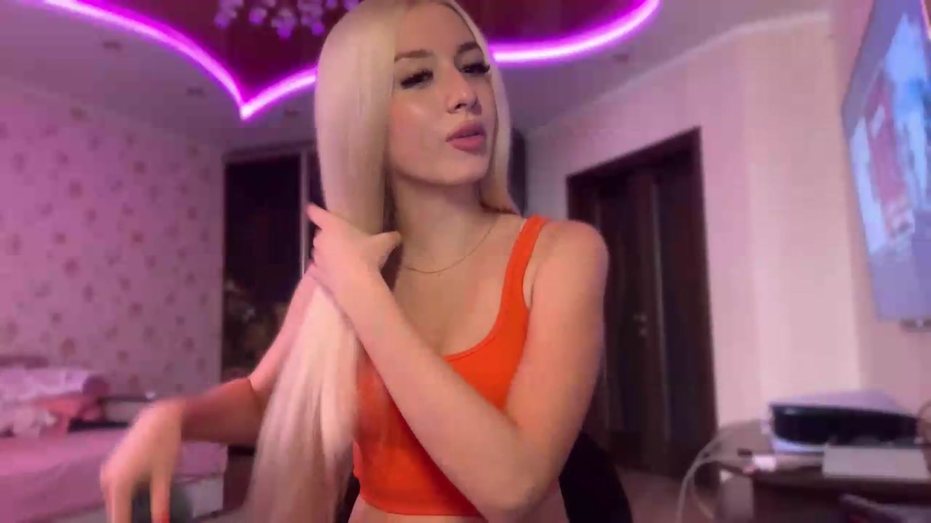 Gallery image thumbnail from SyndyRein's myfreecams stream on, 07/09/2026, 10:55 image 6 of 20