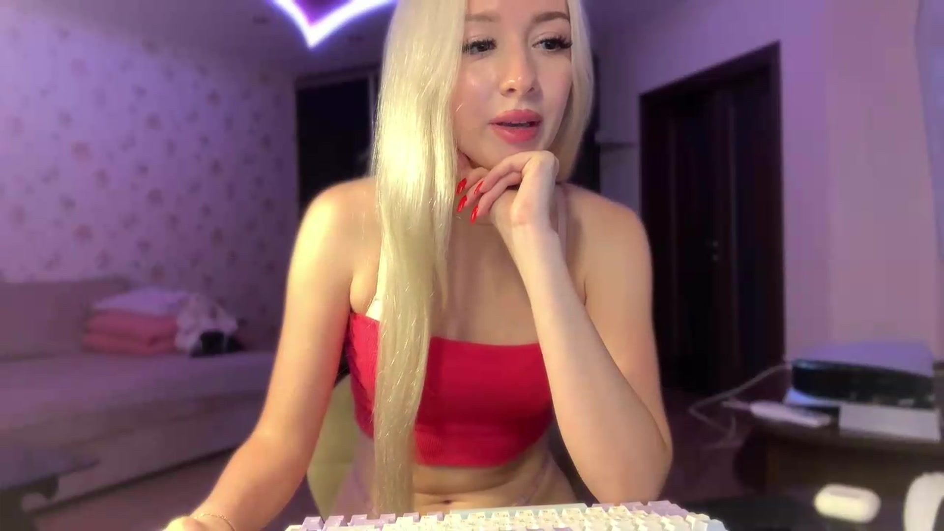 Gallery image thumbnail from SyndyRein's myfreecams stream on, 07/28/2026, 11:18 image 2 of 20