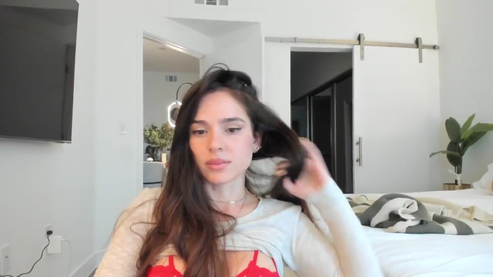 Gallery image thumbnail from TATATYLEY's myfreecams stream on, 06/04/2025, 02:24 image 9 of 20