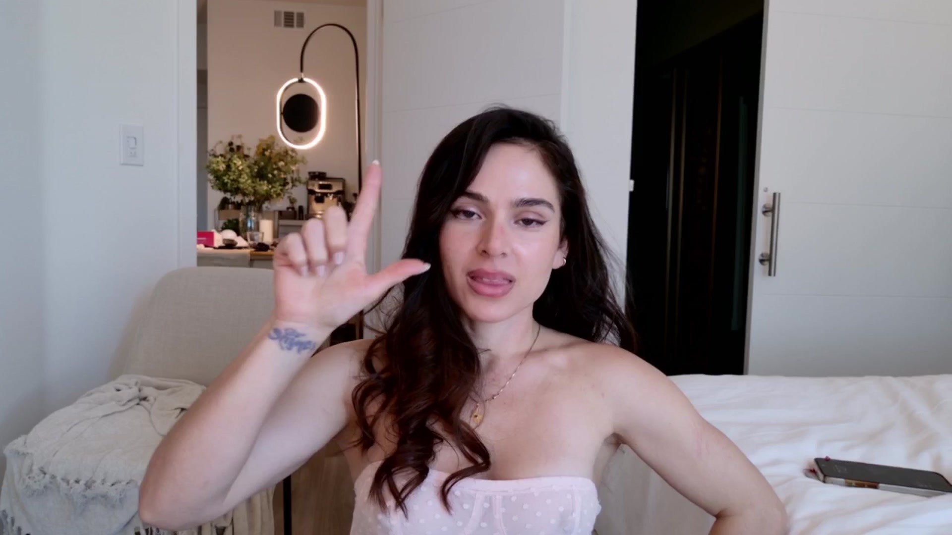 Gallery image thumbnail from TATATYLEY's myfreecams stream on, 06/14/2025, 03:32 image 15 of 20