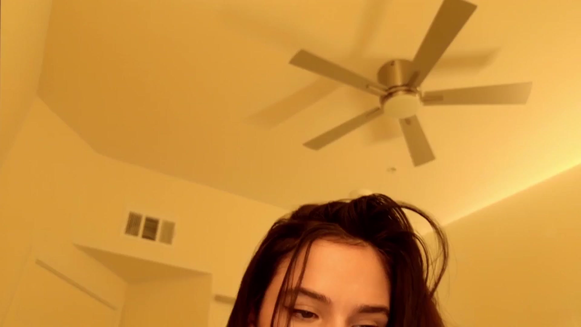 Gallery image thumbnail from TATATYLEY's myfreecams stream on, 06/18/2025, 03:17 image 19 of 20