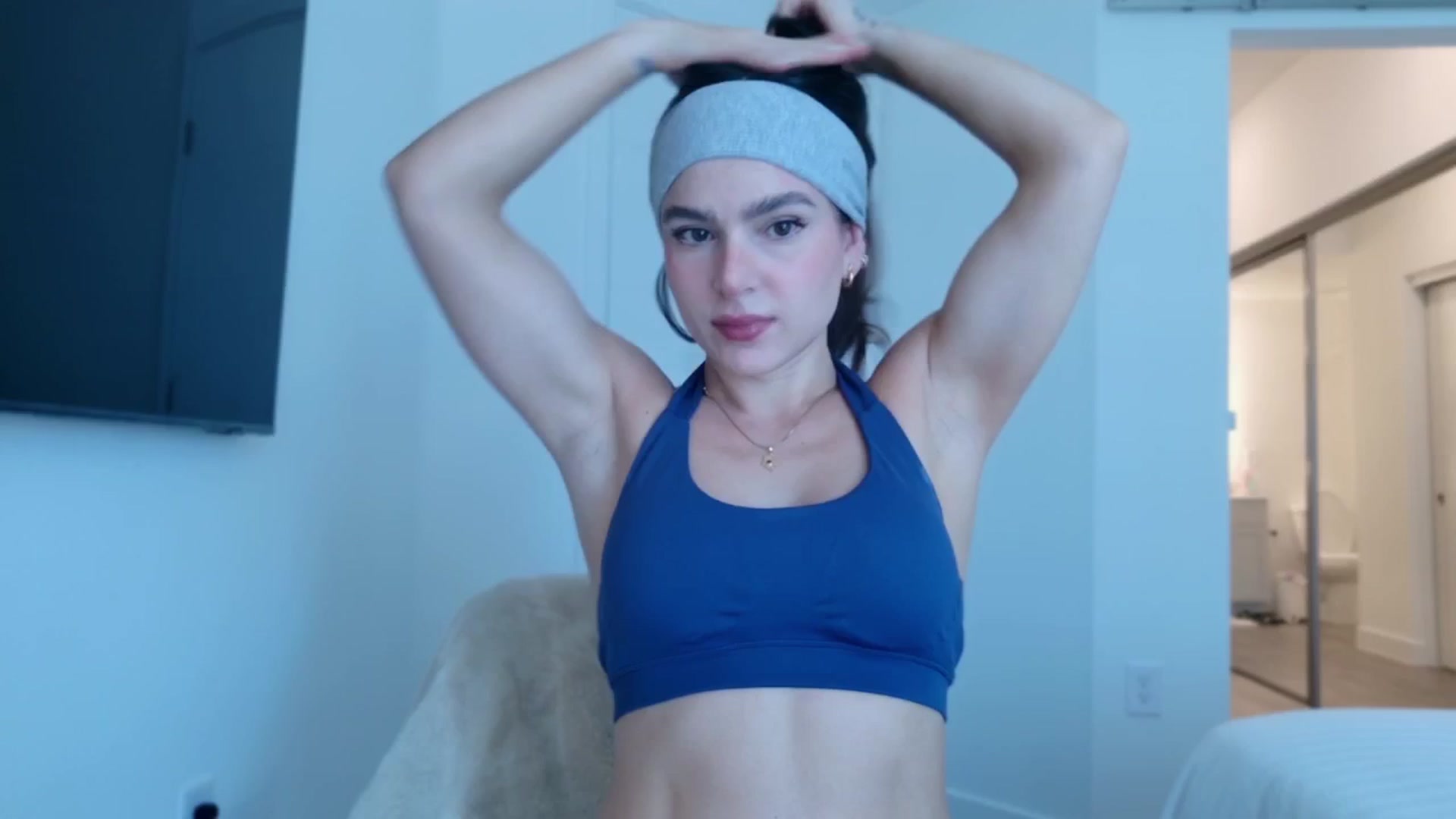Gallery image thumbnail from TATATYLEY's myfreecams stream on, 07/10/2025, 24:01 image 2 of 20