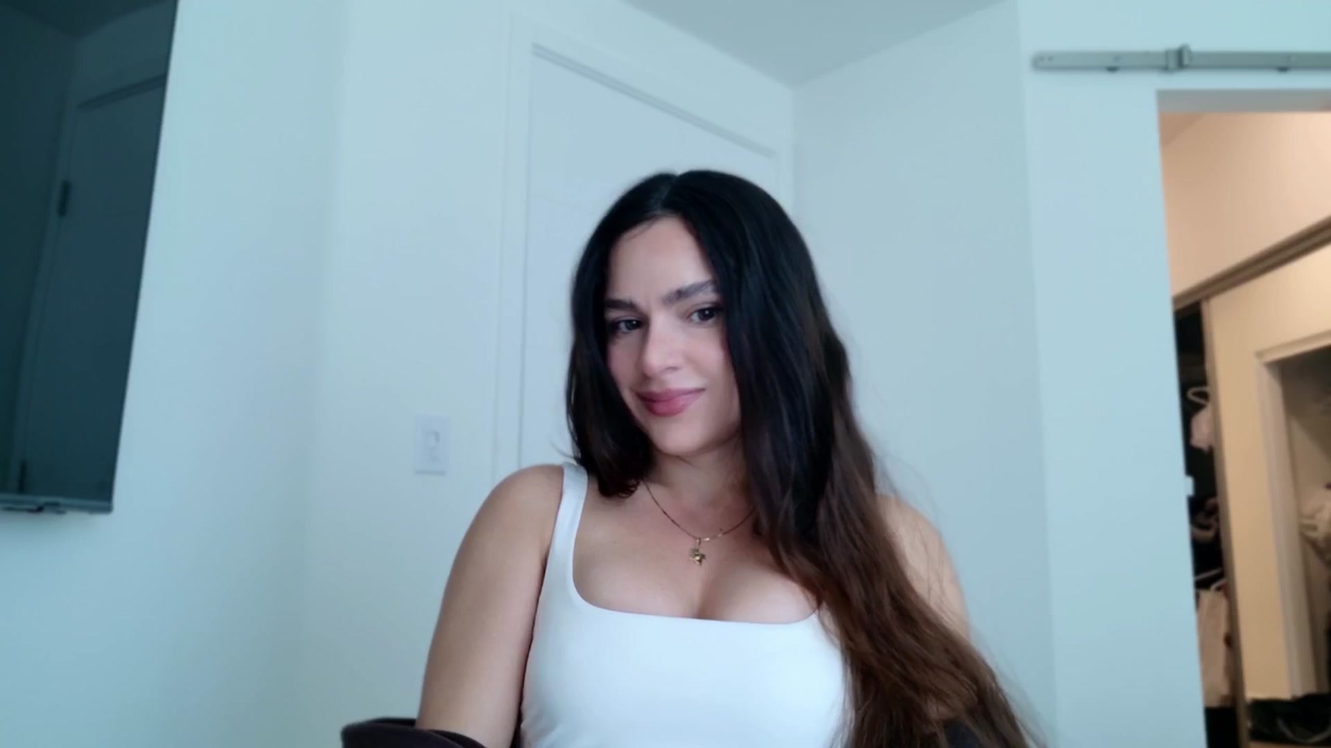 Gallery image thumbnail from TATATYLEY's myfreecams stream on, 07/16/2025, 24:00 image 6 of 20