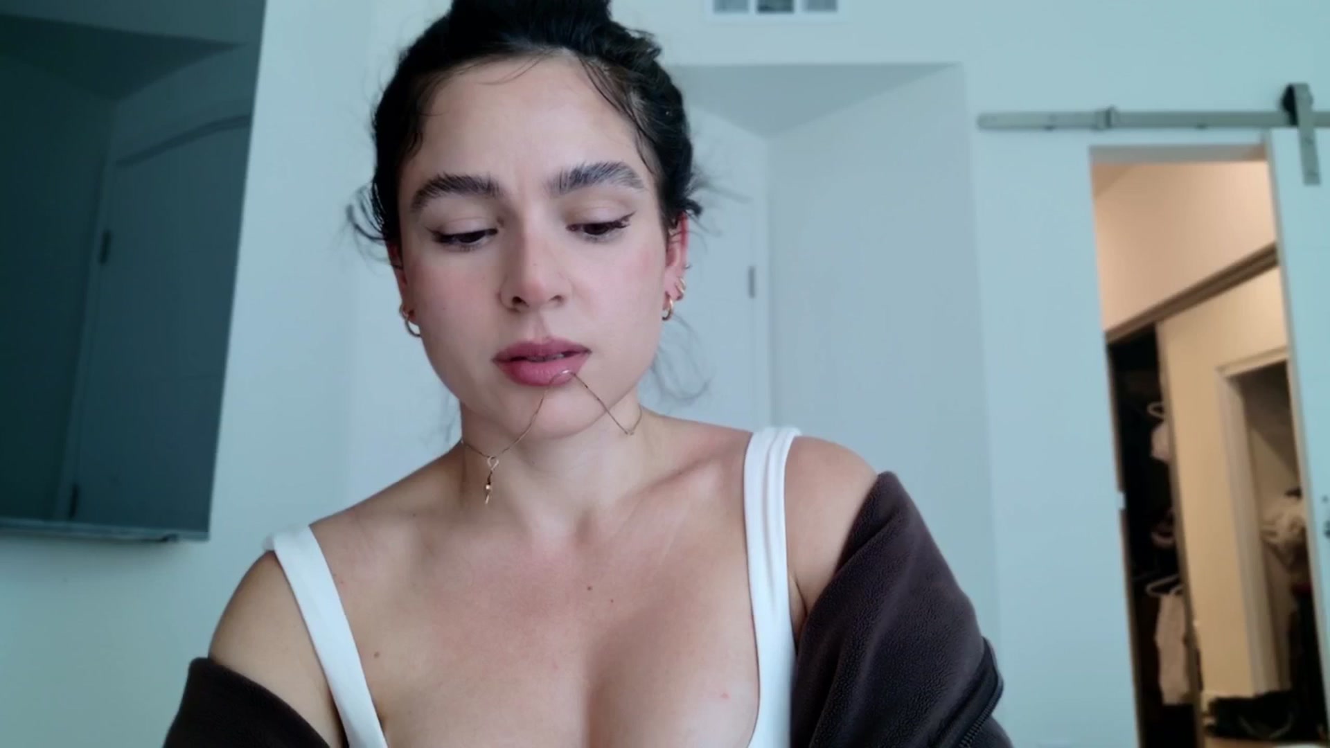 Gallery image thumbnail from TATATYLEY's myfreecams stream on, 07/16/2025, 24:00 image 19 of 20