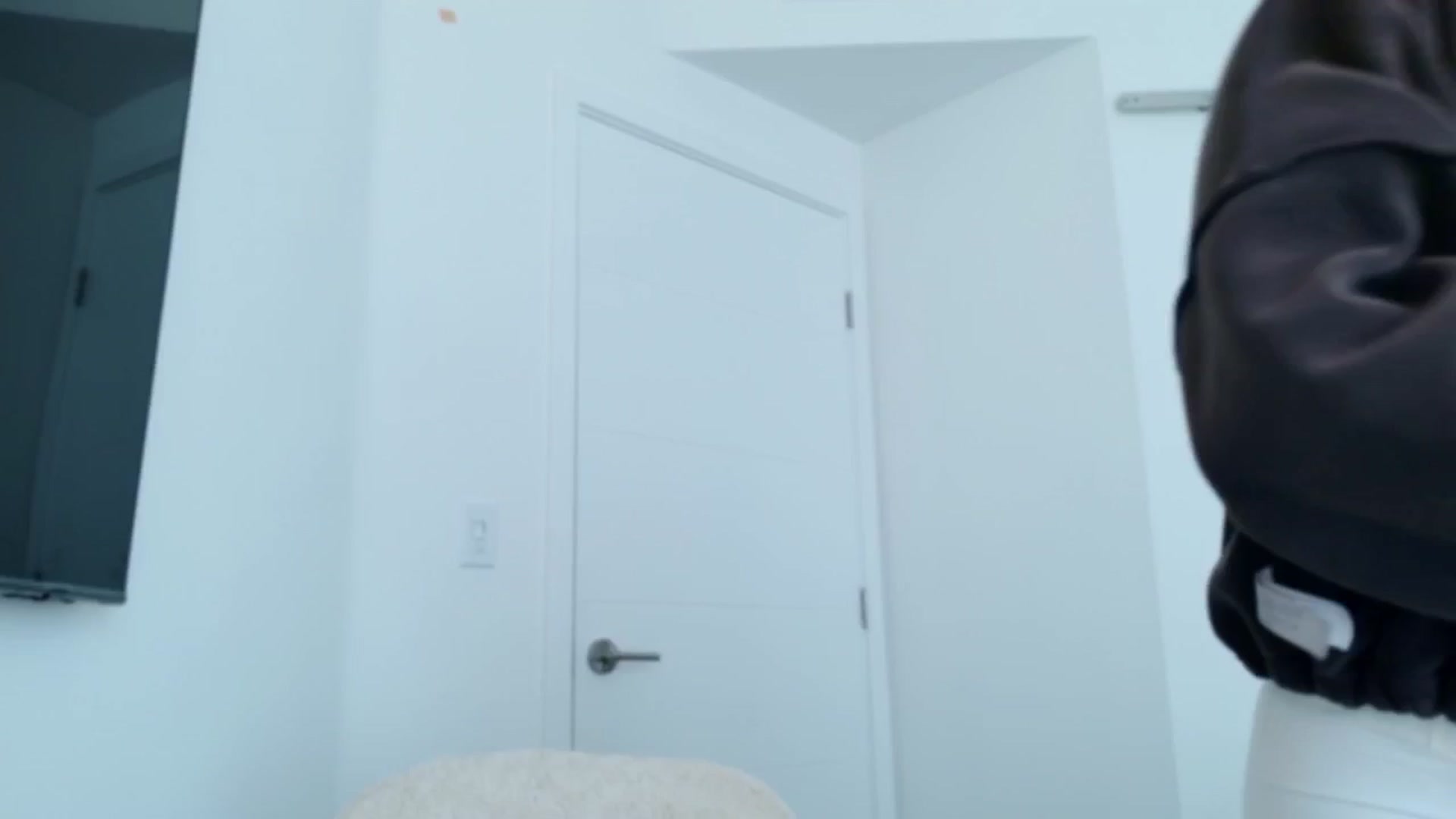 Gallery image thumbnail from TATATYLEY's myfreecams stream on, 07/16/2025, 24:44 image 15 of 20
