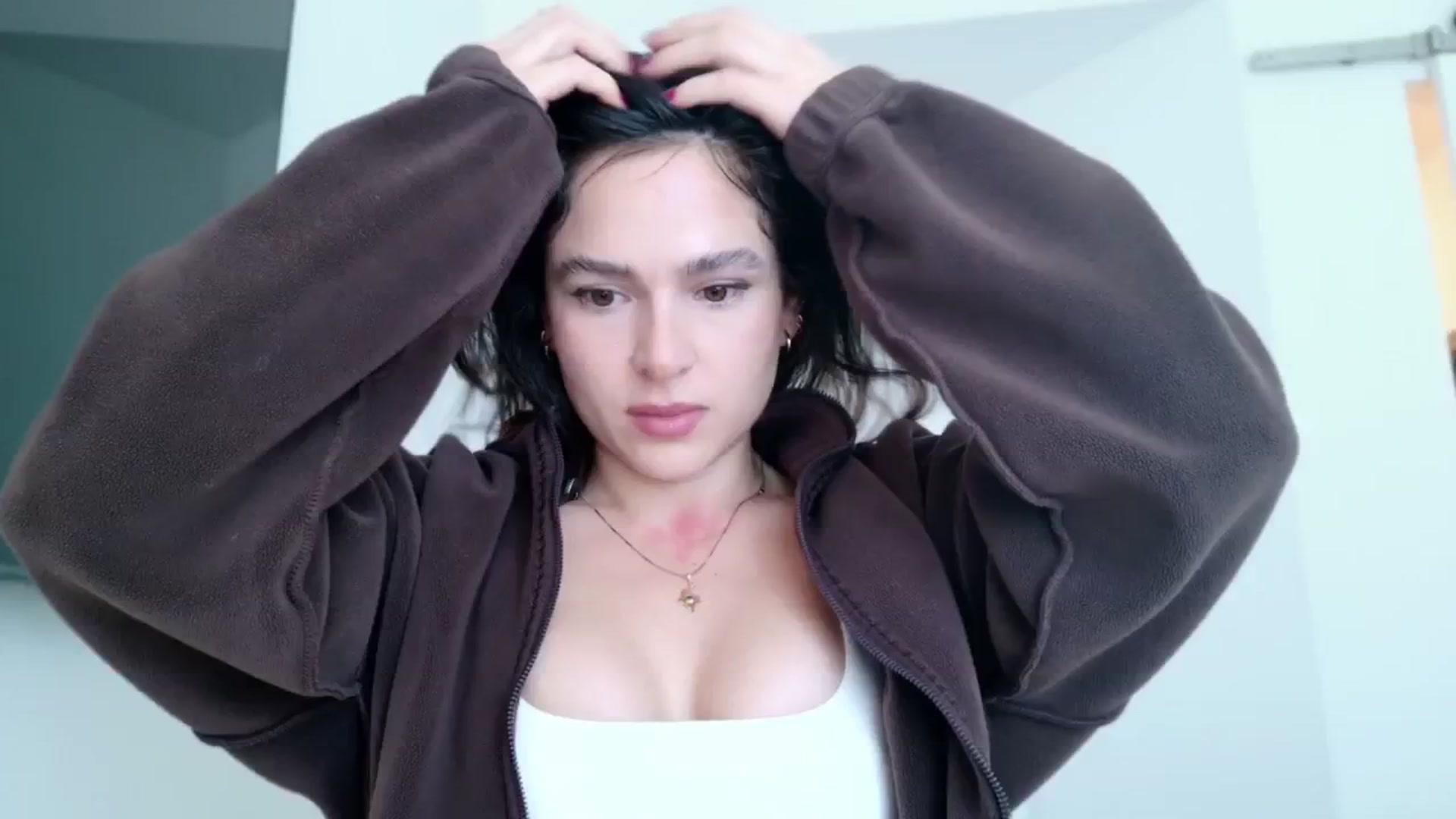 Gallery image thumbnail from TATATYLEY's myfreecams stream on, 07/16/2025, 24:44 image 16 of 20