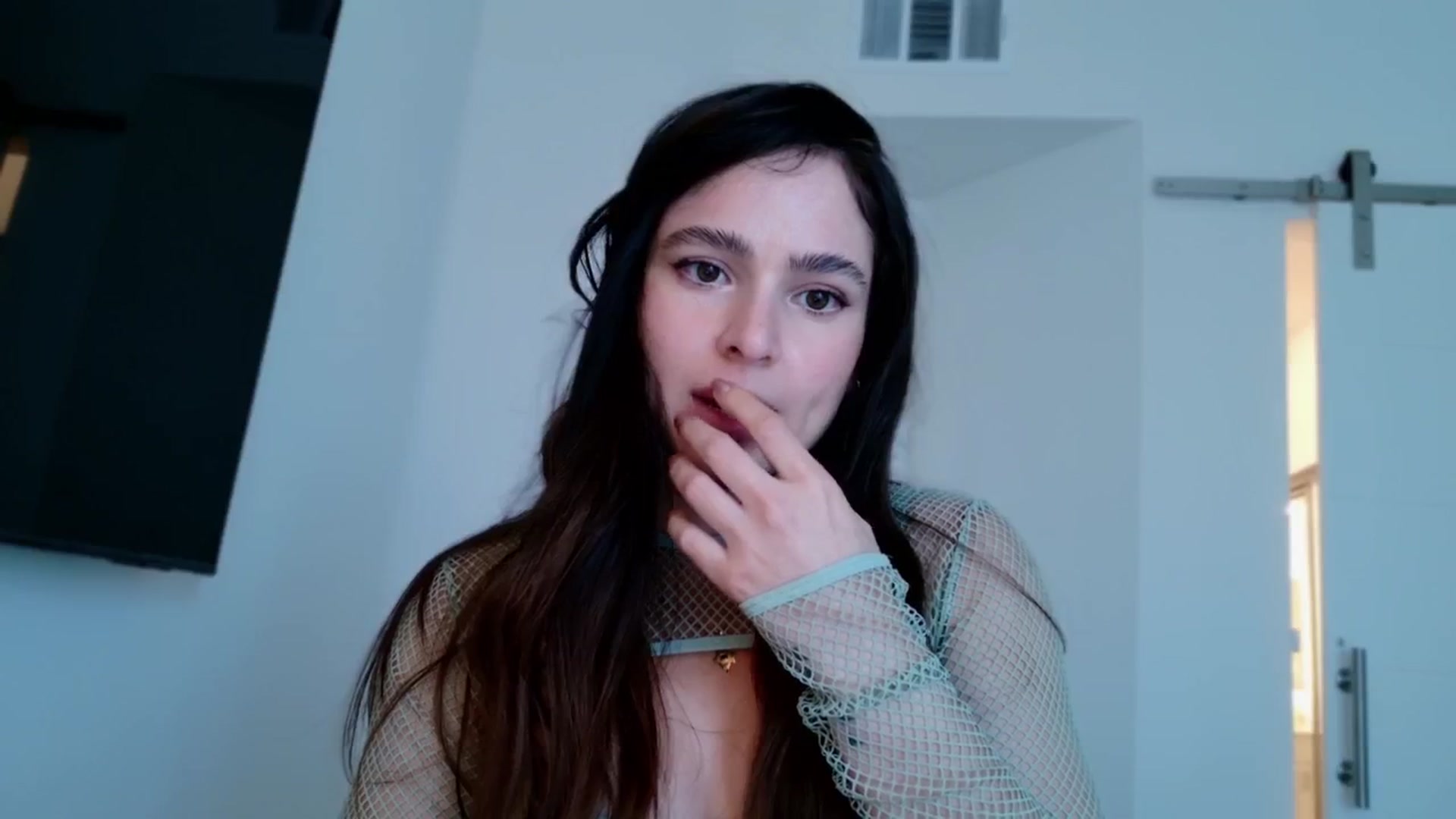 Gallery image thumbnail from TATATYLEY's myfreecams stream on, 07/23/2025, 04:17 image 10 of 20