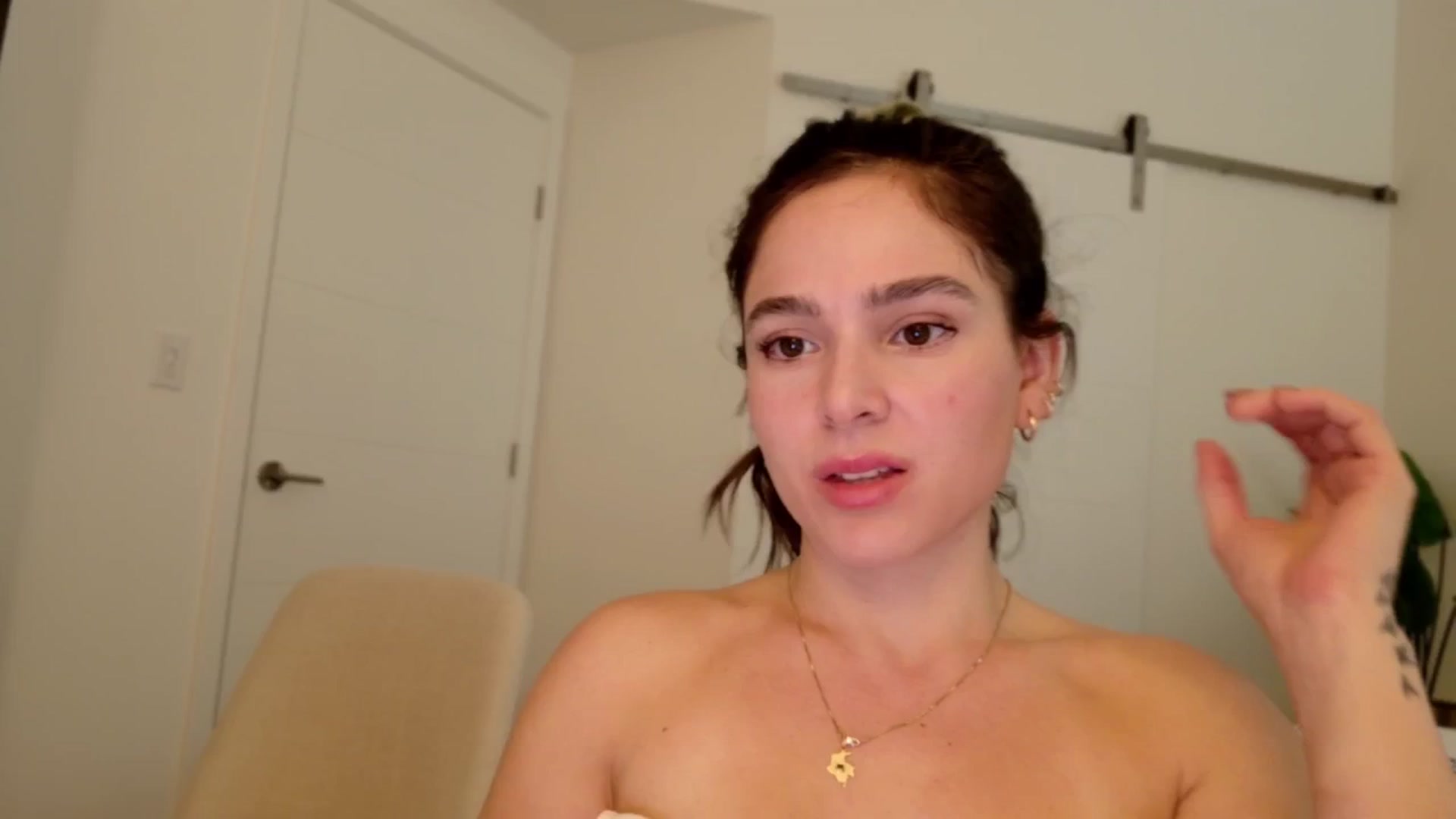 Gallery image thumbnail from TATATYLEY's myfreecams stream on, 07/31/2025, 05:54 image 10 of 20