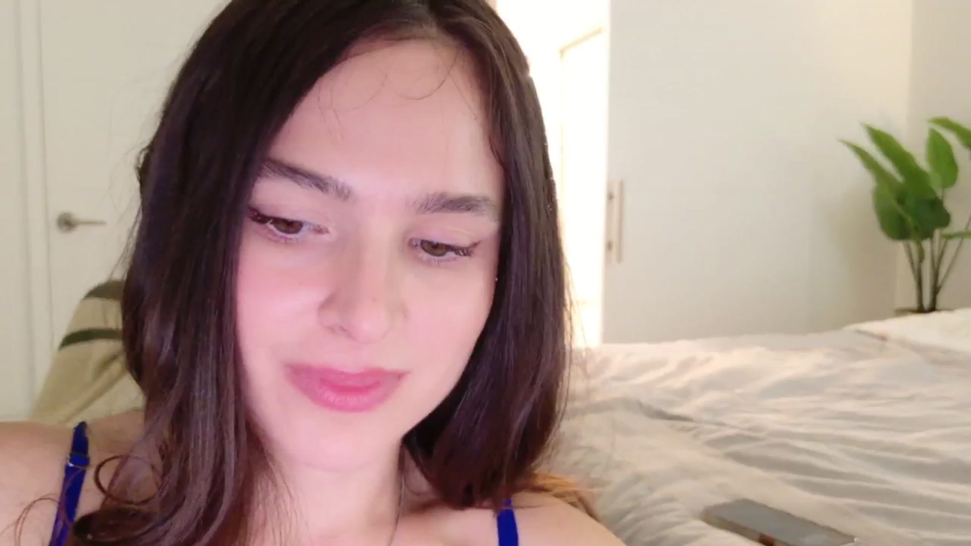 Gallery image thumbnail from TATATYLEY's myfreecams stream on, 09/15/2025, 02:22 image 19 of 20