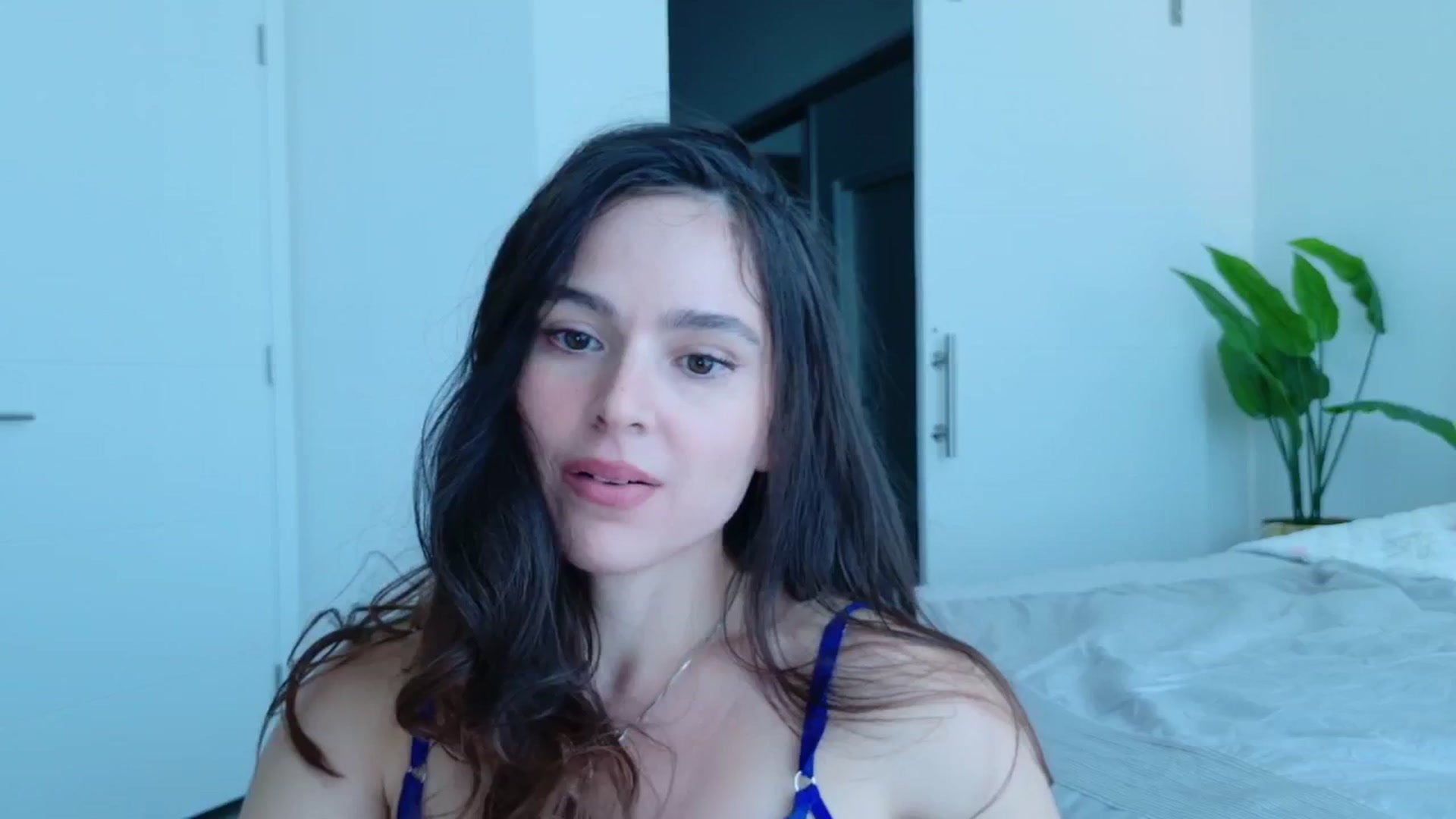 Gallery image thumbnail from TATATYLEY's myfreecams stream on, 09/15/2025, 02:22 image 13 of 20