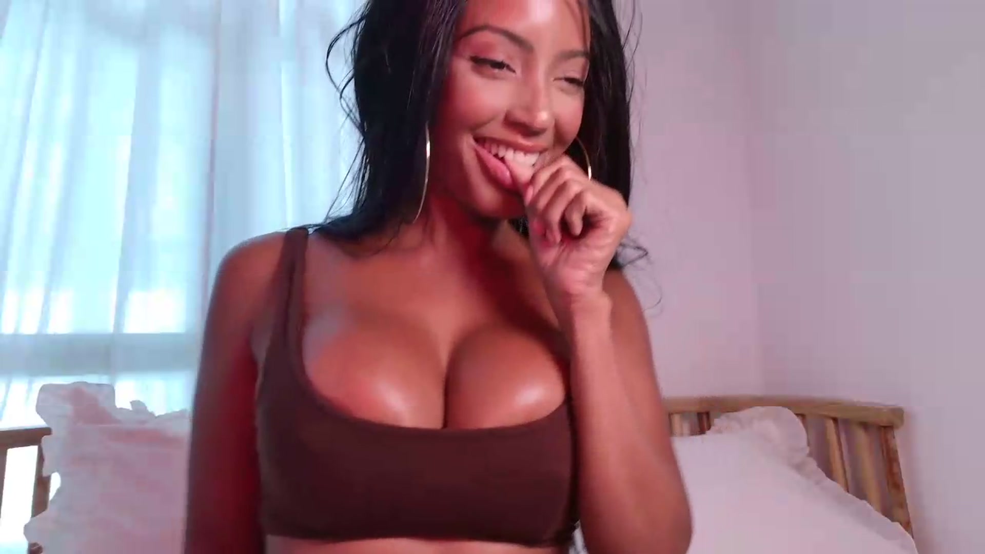 Gallery image thumbnail from TATIANNA's myfreecams stream on, 05/31/2026, 05:48 image 3 of 20
