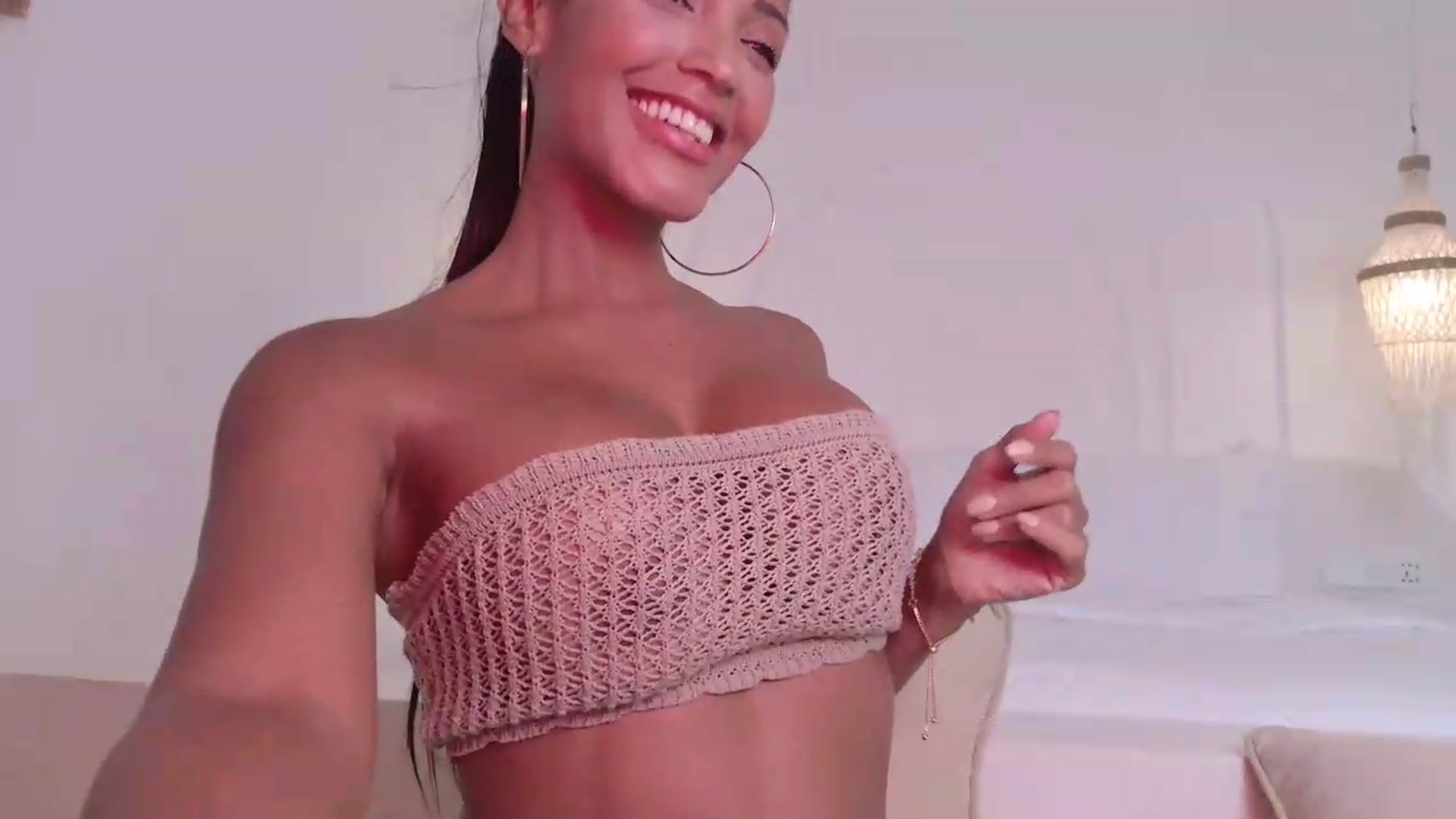 Gallery image thumbnail from TATIANNA's myfreecams stream on, 07/26/2026, 09:28 image 4 of 20