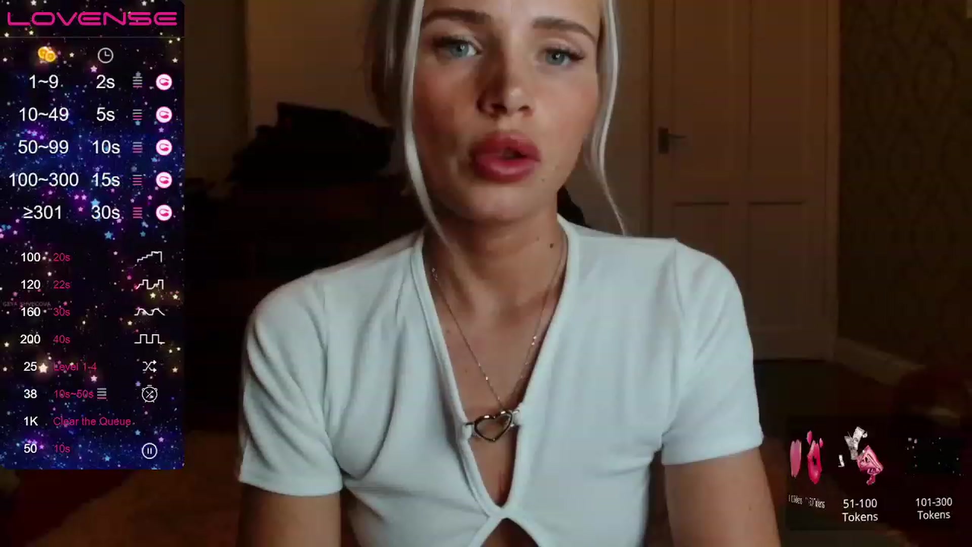Gallery image thumbnail from TBritishDoll's myfreecams stream on, 03/29/2023, 20:47 image 10 of 20