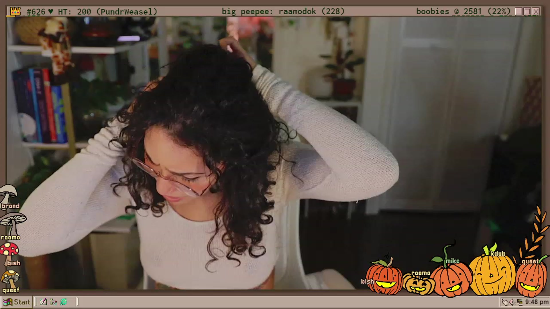 Gallery image thumbnail from TERRA's myfreecams stream on, 11/25/2022, 04:03 image 6 of 20