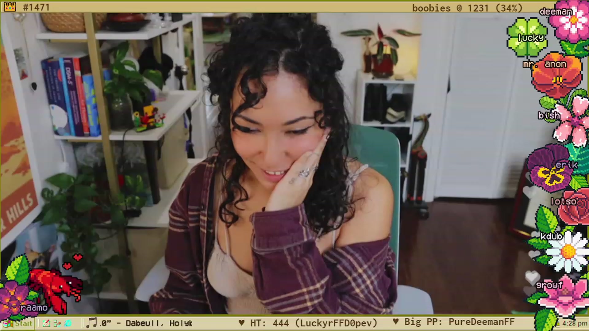 Gallery image thumbnail from TERRA's myfreecams stream on, 04/06/2023, 22:03 image 8 of 20