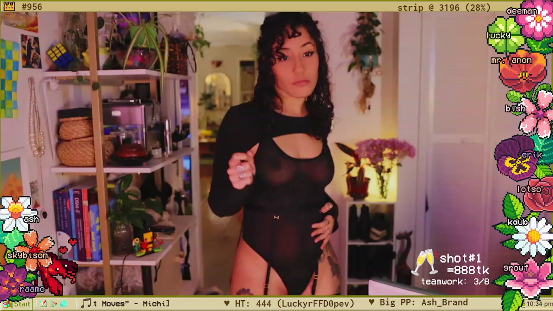 Gallery image thumbnail from TERRA's myfreecams stream on, 04/07/2023, 03:16 image 13 of 20