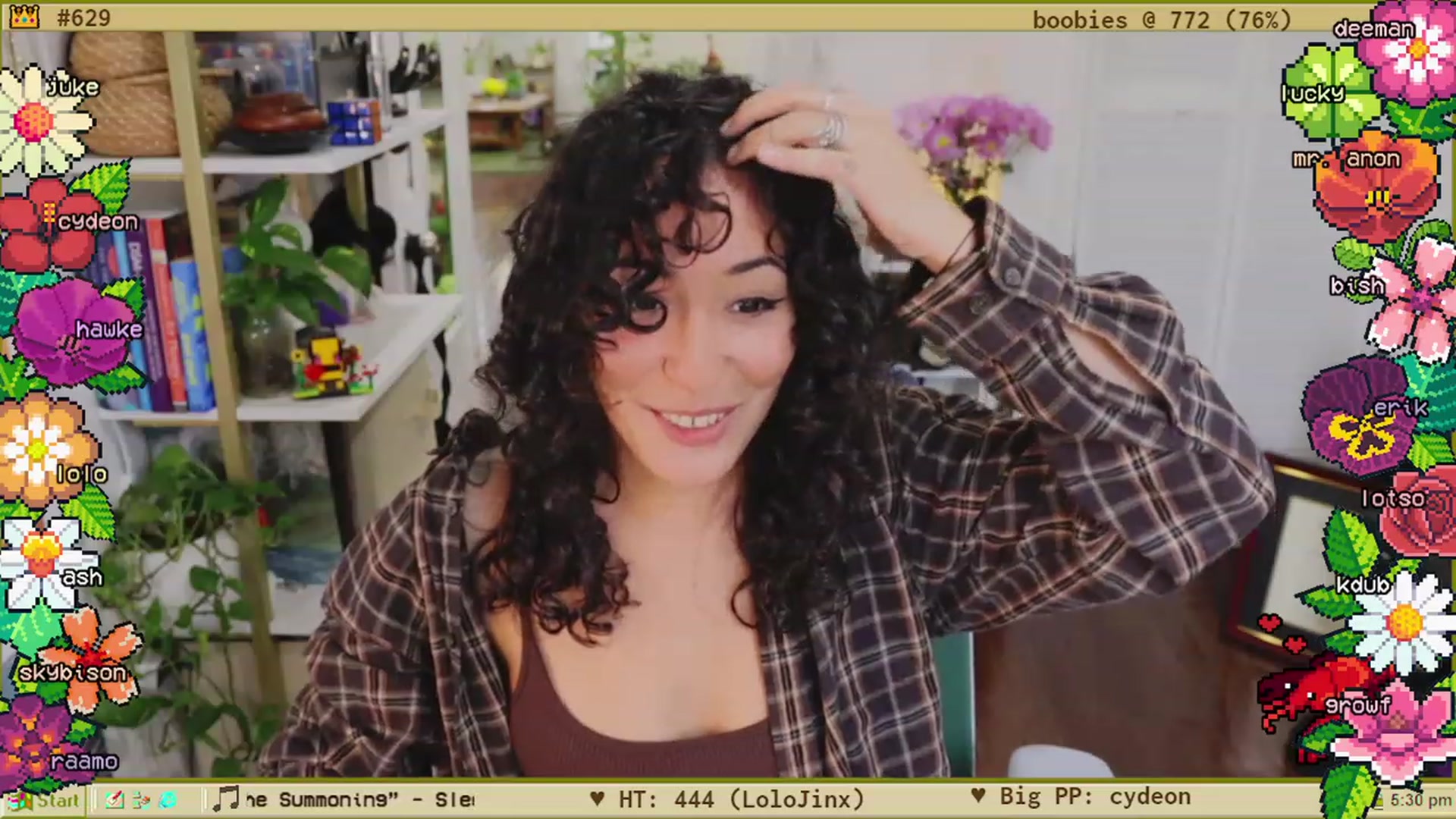 Gallery image thumbnail from TERRA's myfreecams stream on, 04/07/2023, 22:07 image 14 of 20