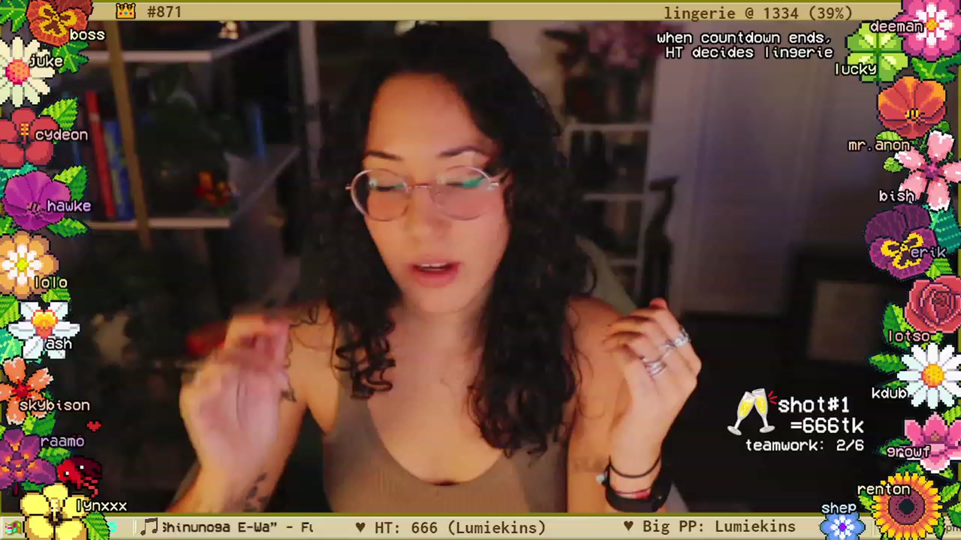Gallery image thumbnail from TERRA's myfreecams stream on, 04/14/2023, 02:54 image 3 of 20