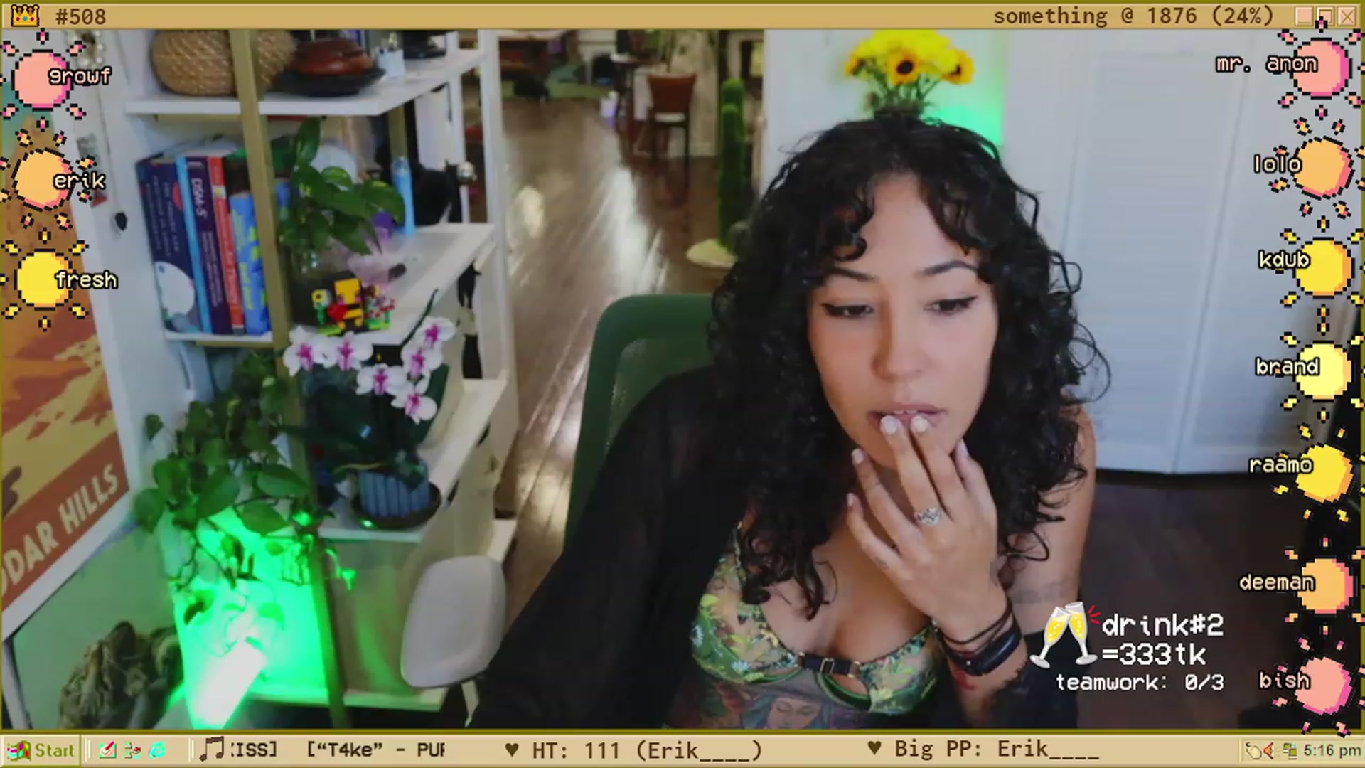 Gallery image thumbnail from TERRA's myfreecams stream on, 05/05/2023, 21:55 image 14 of 20