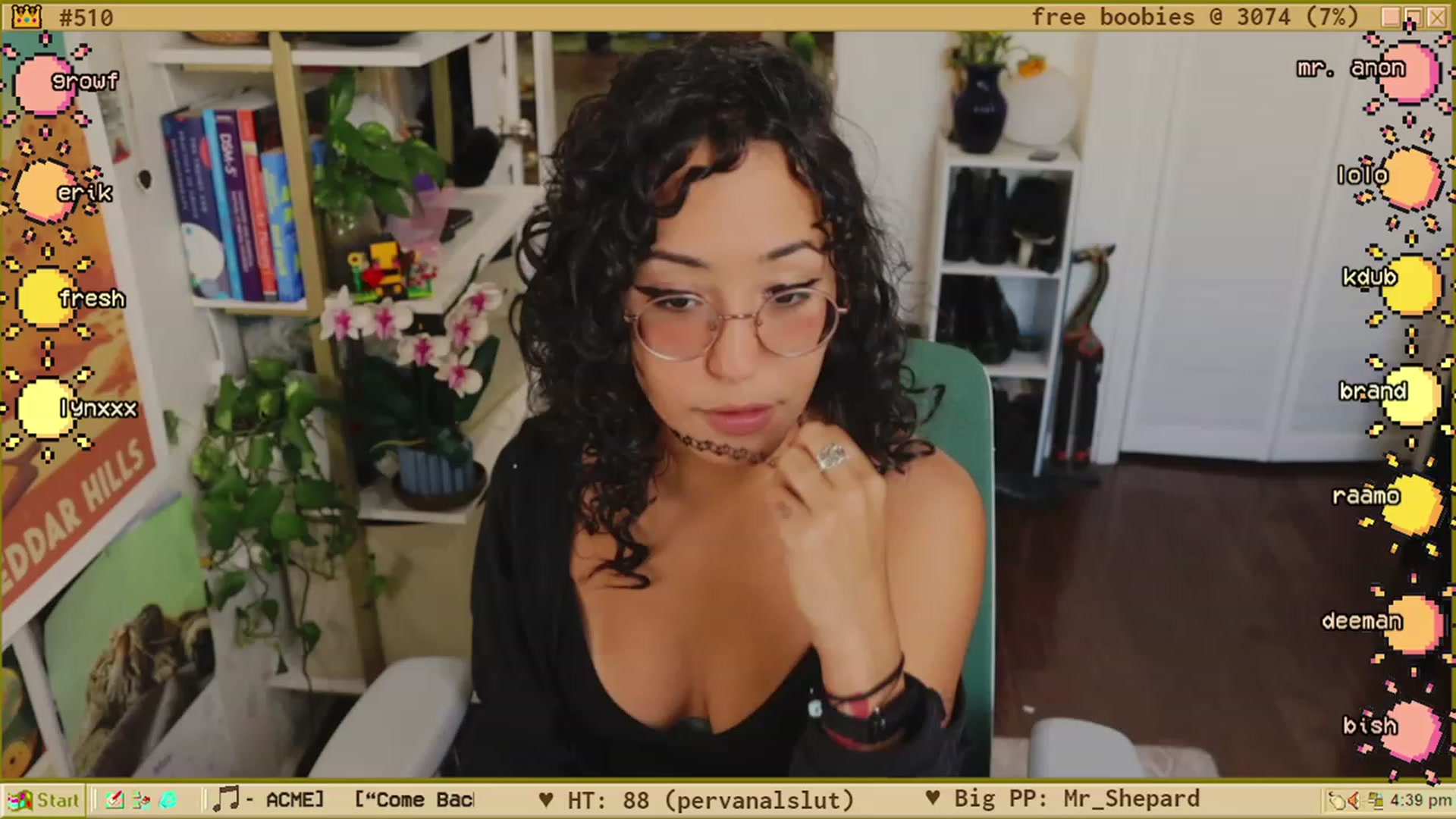 Gallery image thumbnail from TERRA's myfreecams stream on, 05/09/2023, 21:17 image 14 of 20