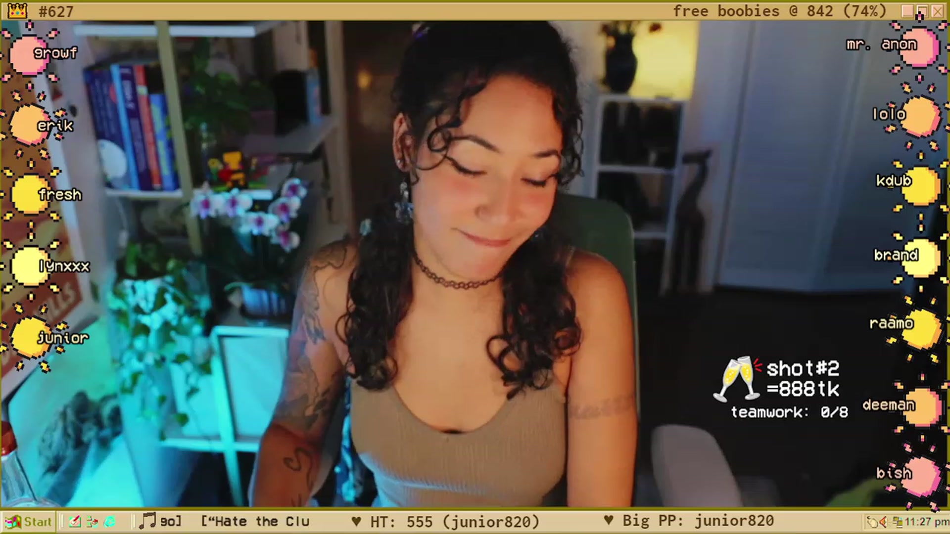 Gallery image thumbnail from TERRA's myfreecams stream on, 05/12/2023, 03:45 image 19 of 20