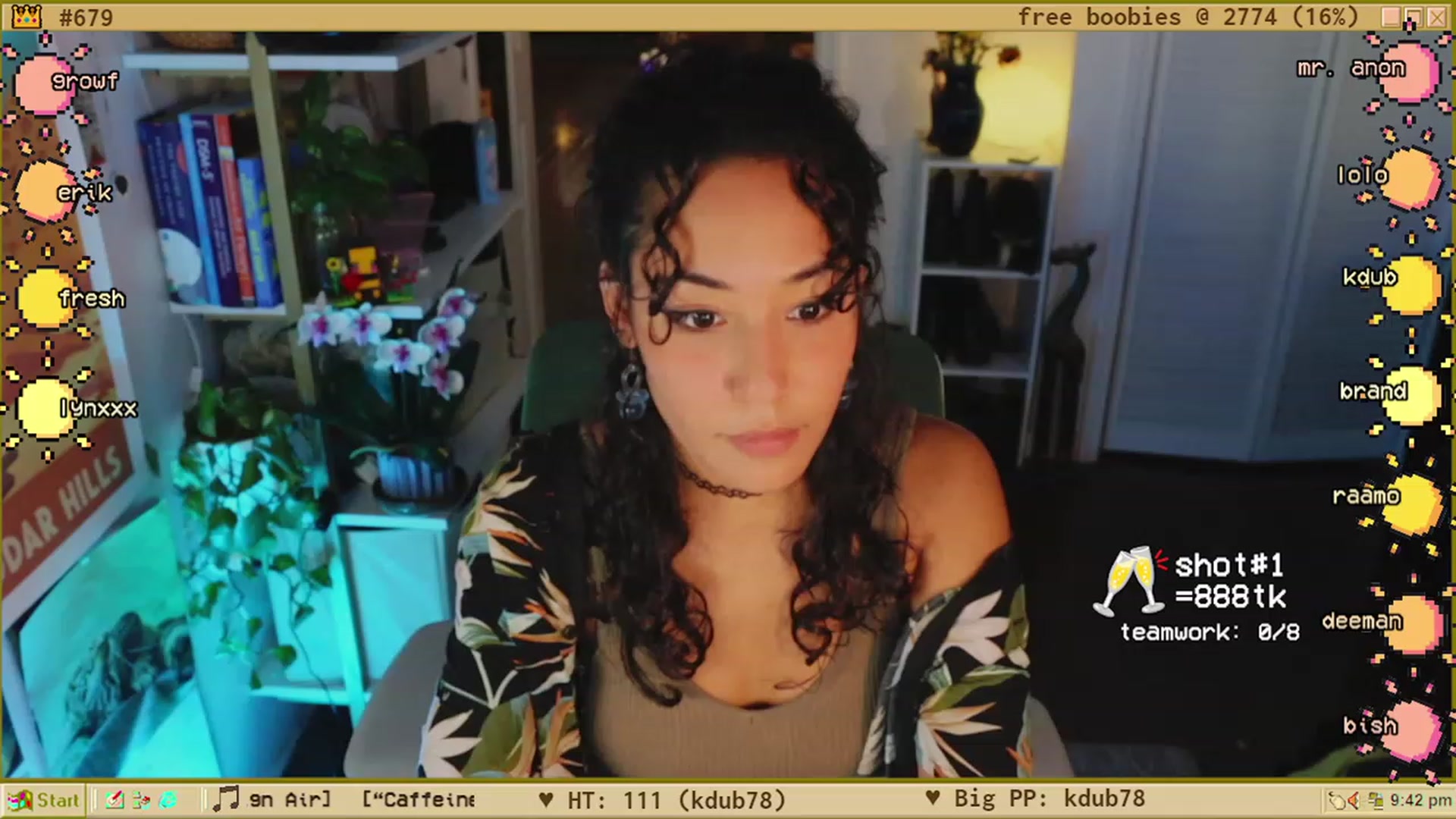 Gallery image thumbnail from TERRA's myfreecams stream on, 05/12/2023, 03:45 image 3 of 20