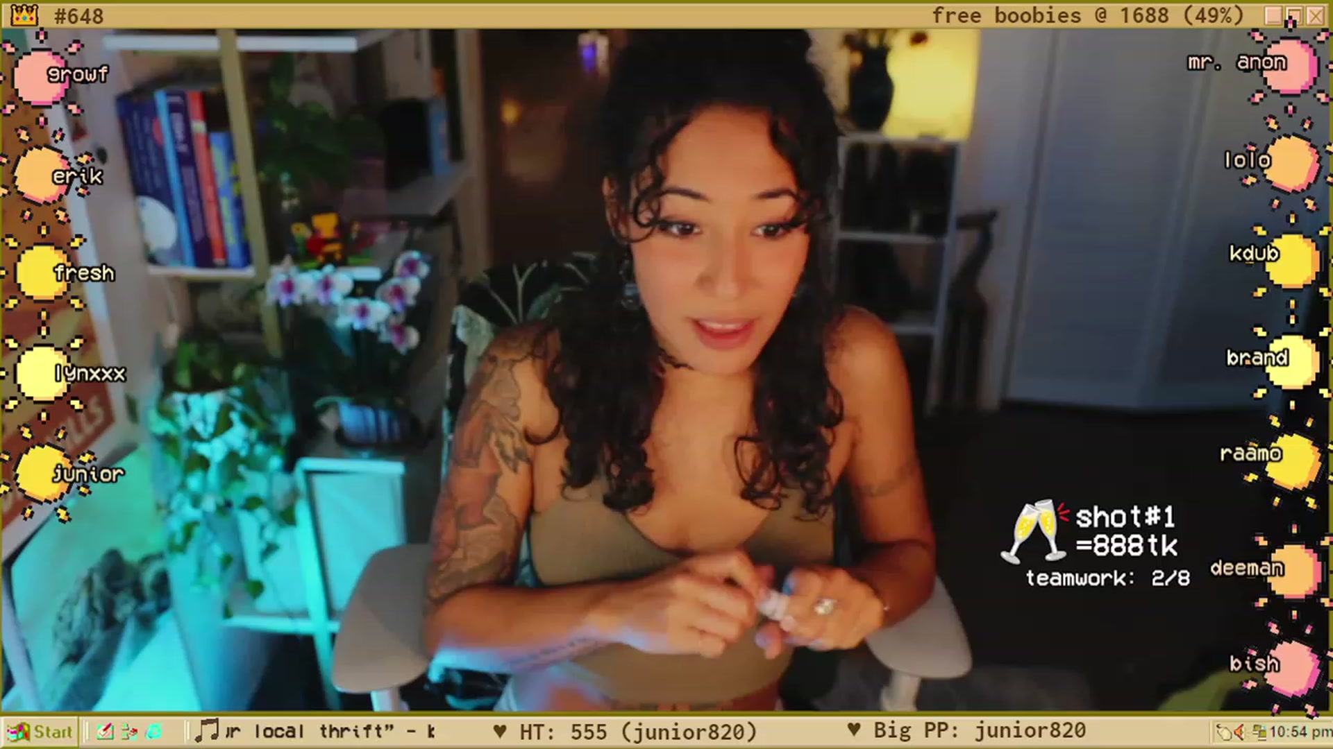 Gallery image thumbnail from TERRA's myfreecams stream on, 05/12/2023, 03:45 image 14 of 20