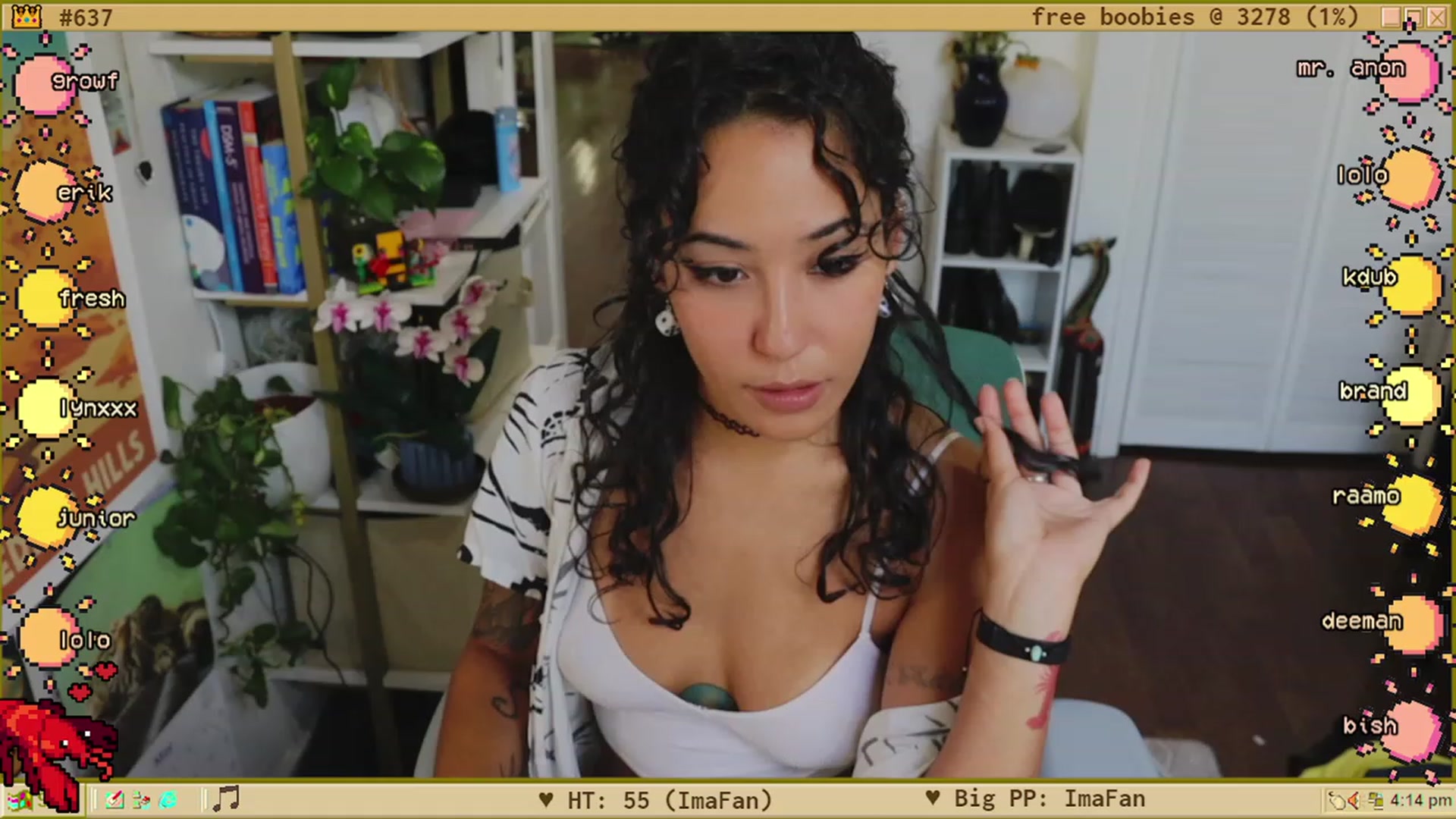 Gallery image thumbnail from TERRA's myfreecams stream on, 05/12/2023, 22:05 image 5 of 20