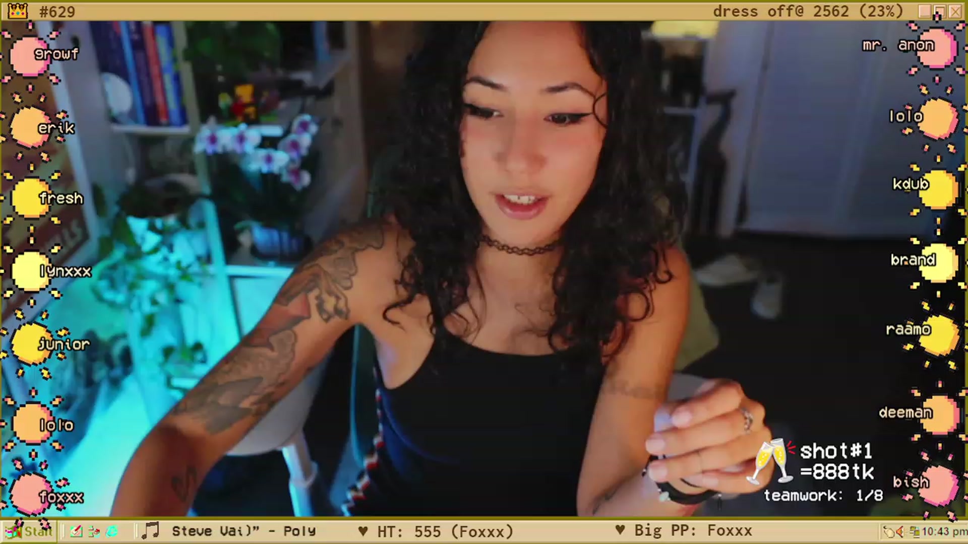 Gallery image thumbnail from TERRA's myfreecams stream on, 05/13/2023, 02:45 image 19 of 20