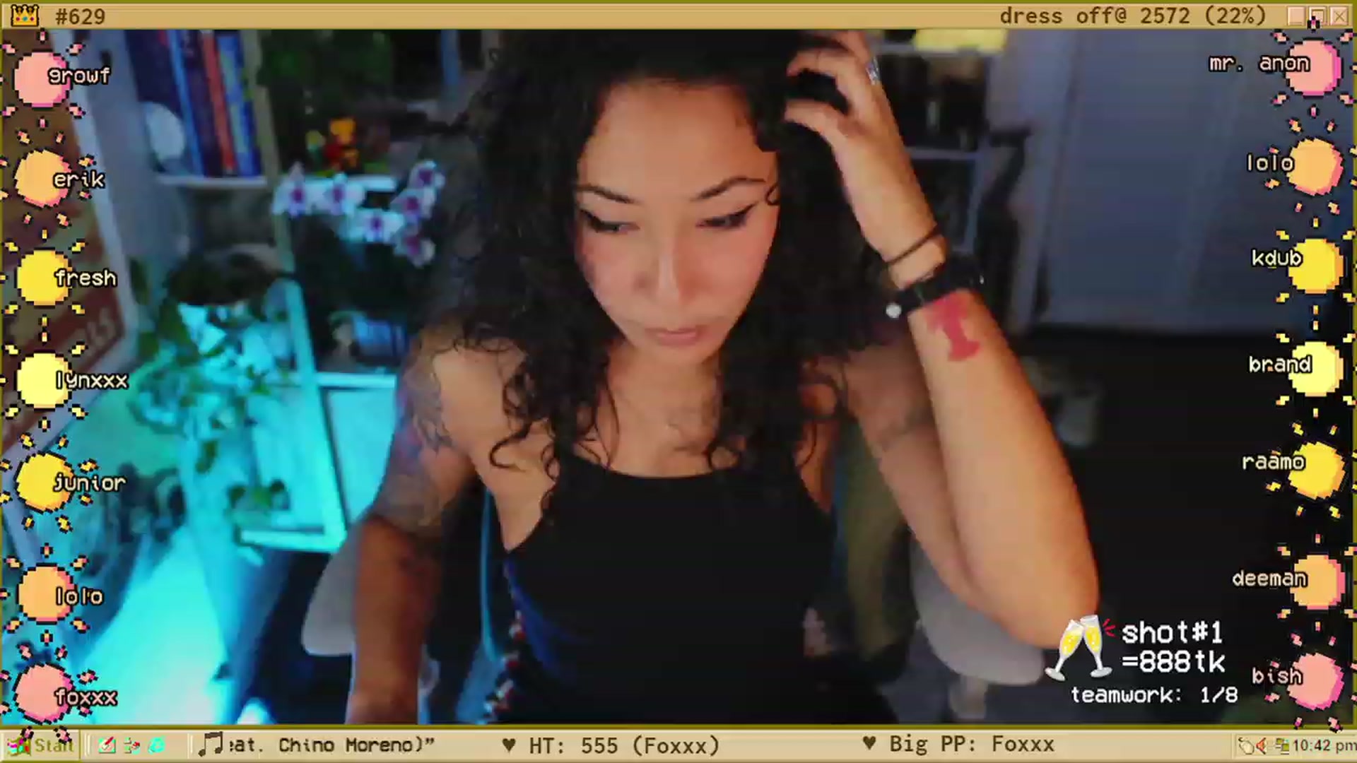 Gallery image thumbnail from TERRA's myfreecams stream on, 05/13/2023, 02:45 image 16 of 20