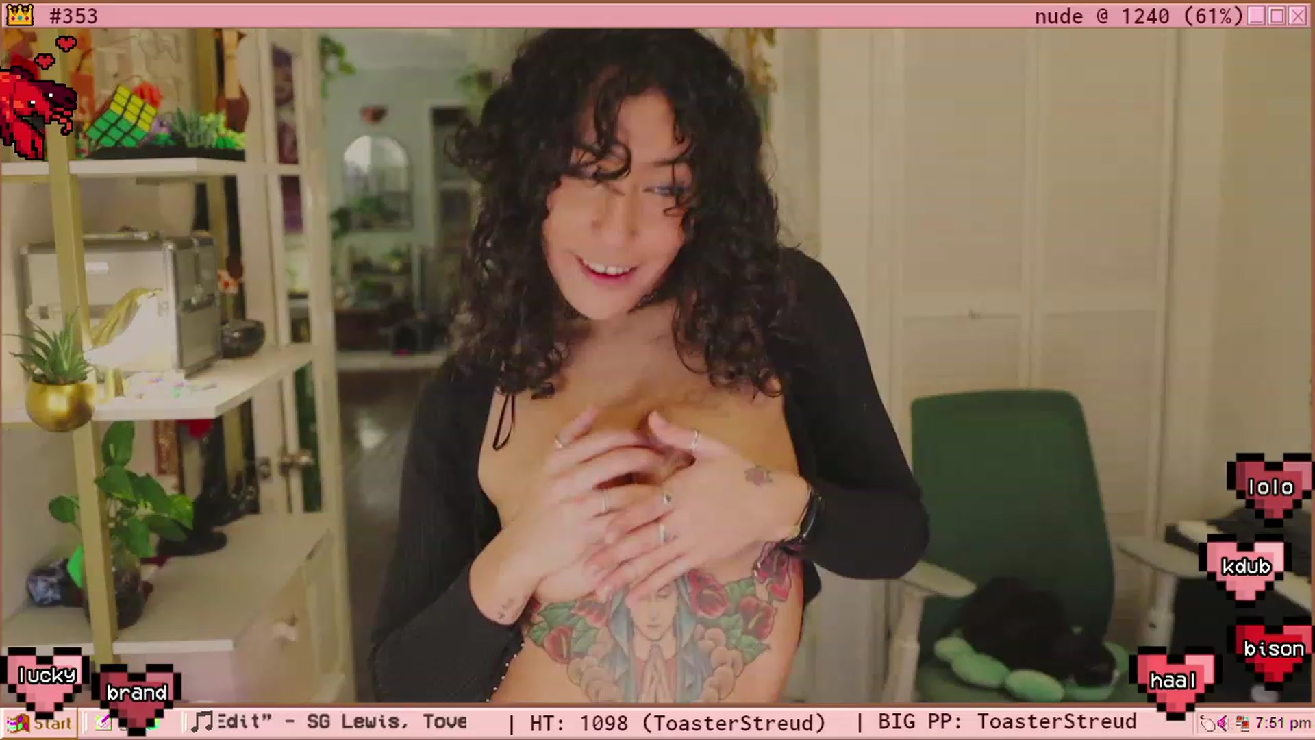 Gallery image thumbnail from TERRA's myfreecams stream on, 02/03/2024, 02:41 image 13 of 20
