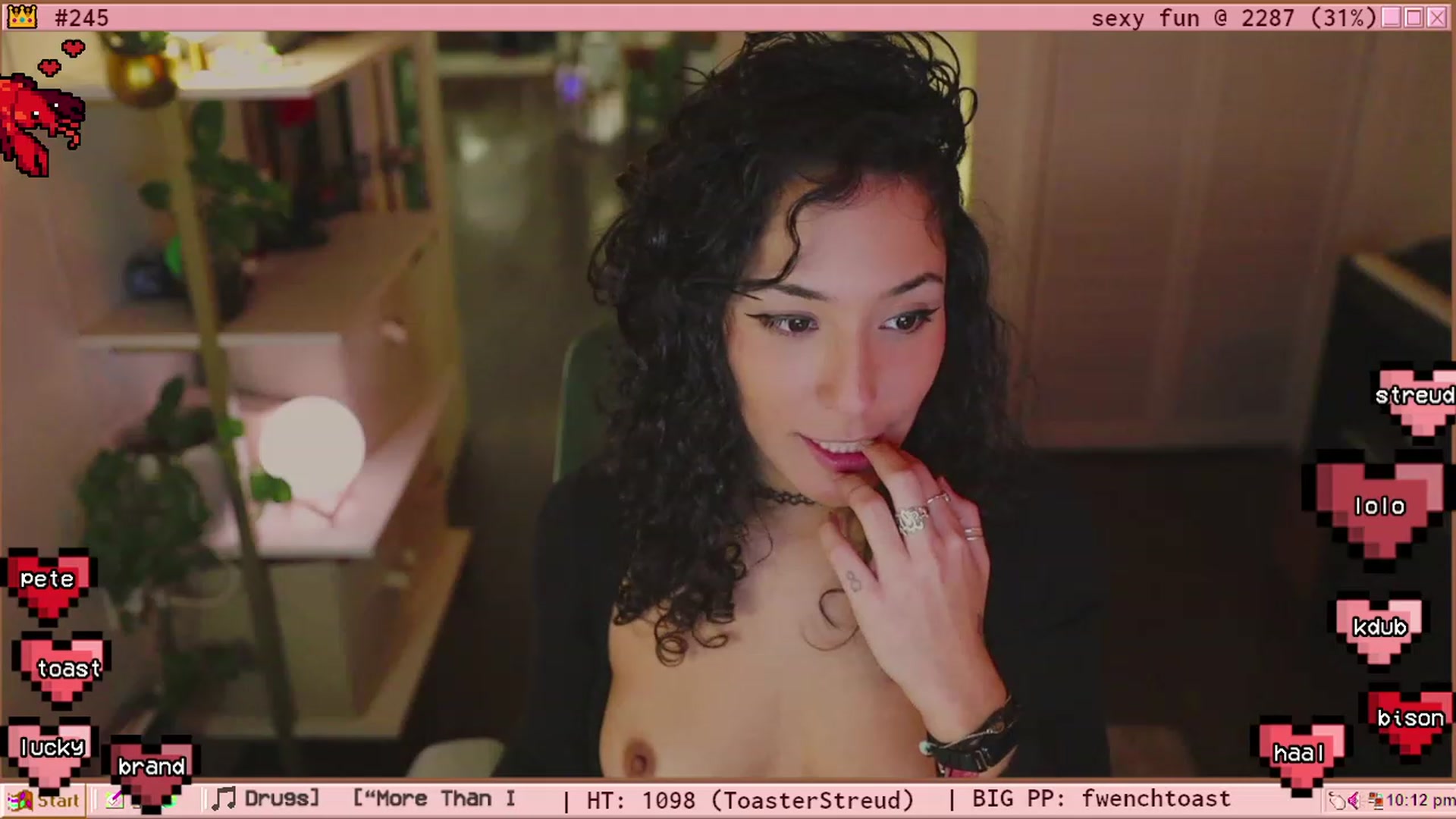 Gallery image thumbnail from TERRA's myfreecams stream on, 02/03/2024, 05:02 image 13 of 20